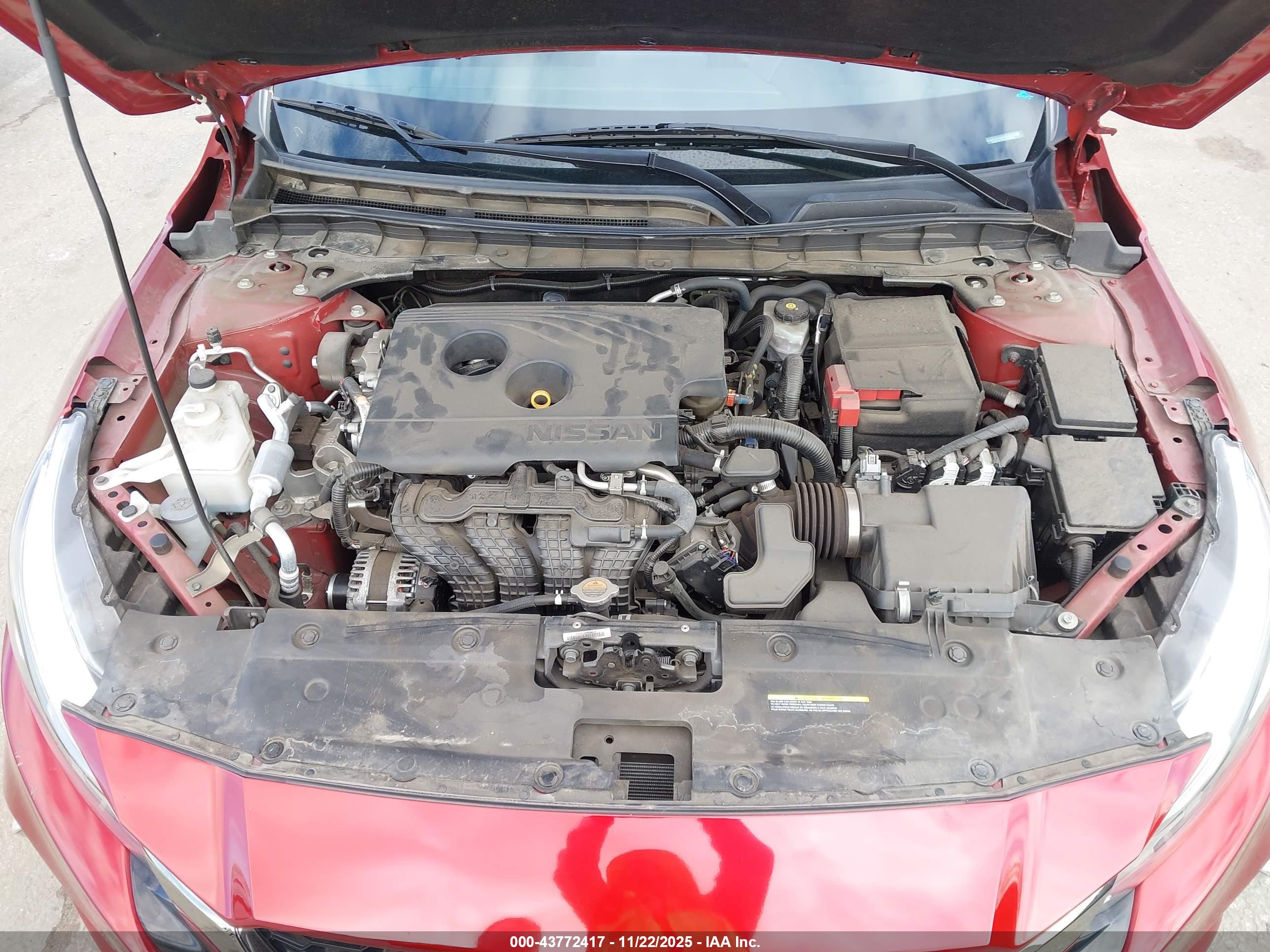 NISSAN ALTIMA image 10