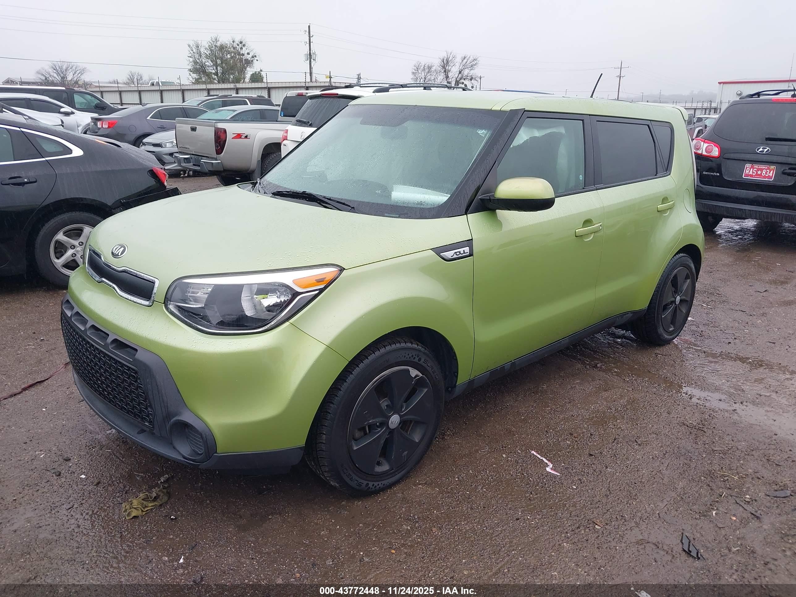 KIA SOUL image 2