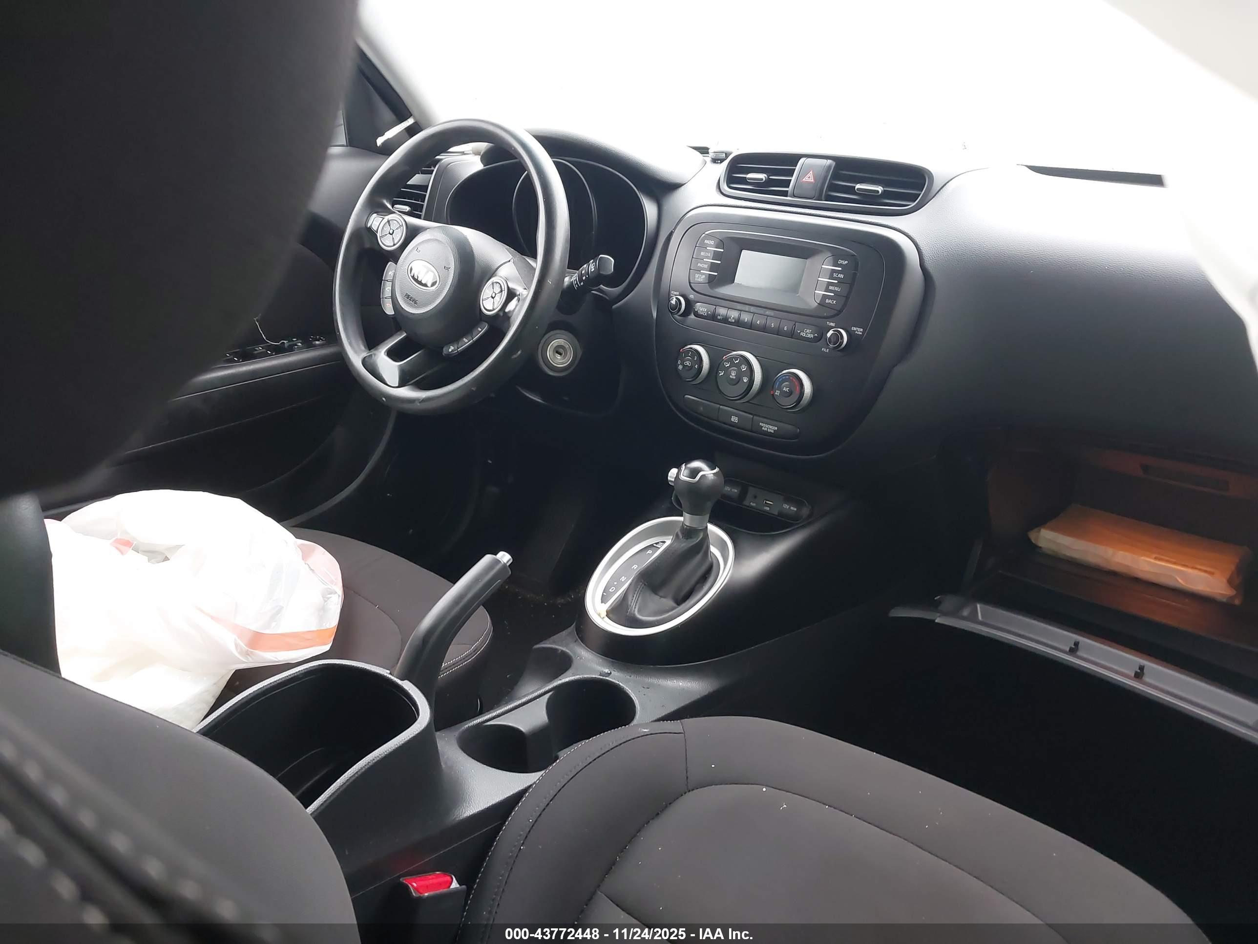 KIA SOUL image 5
