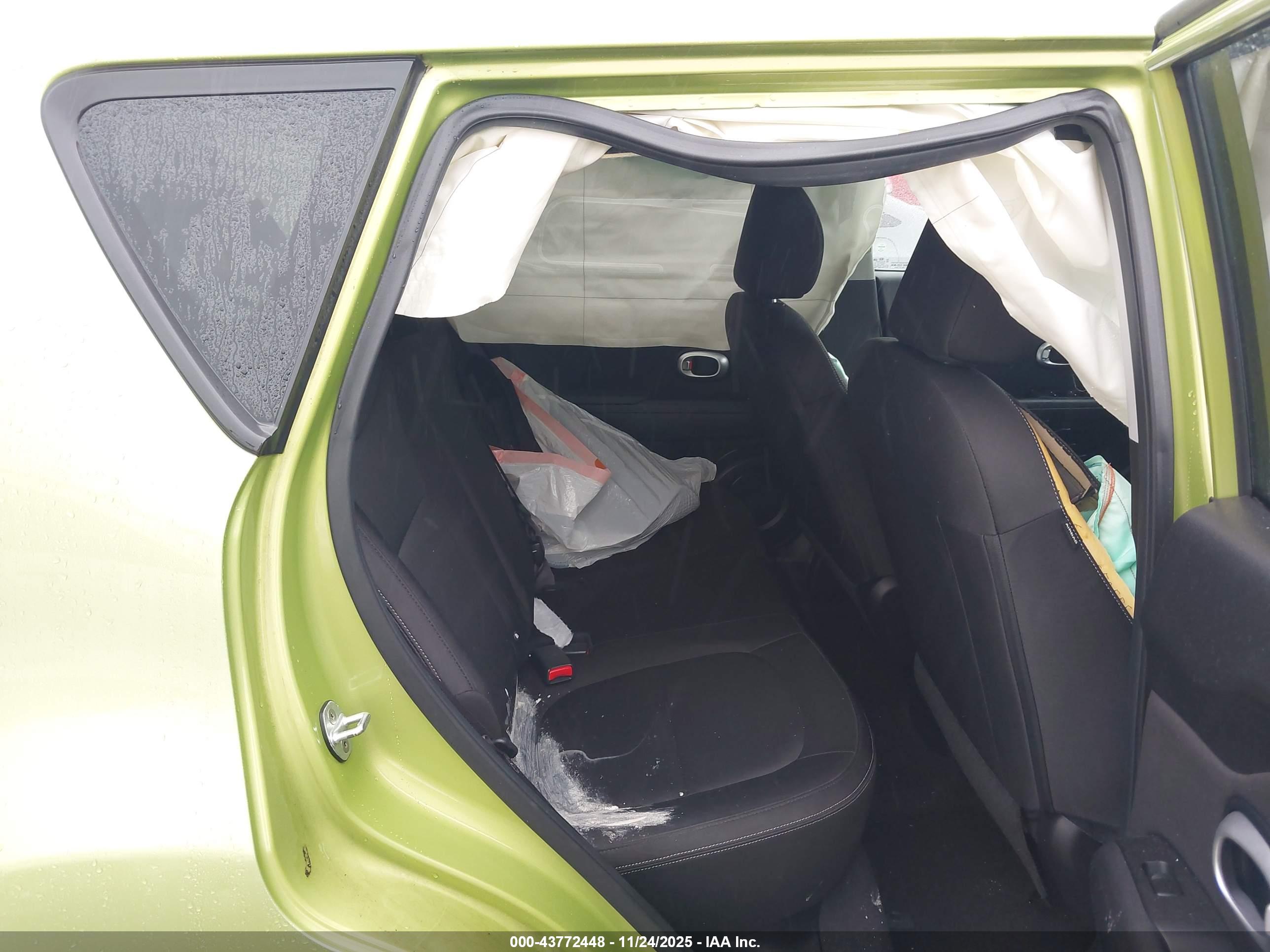 KIA SOUL image 8