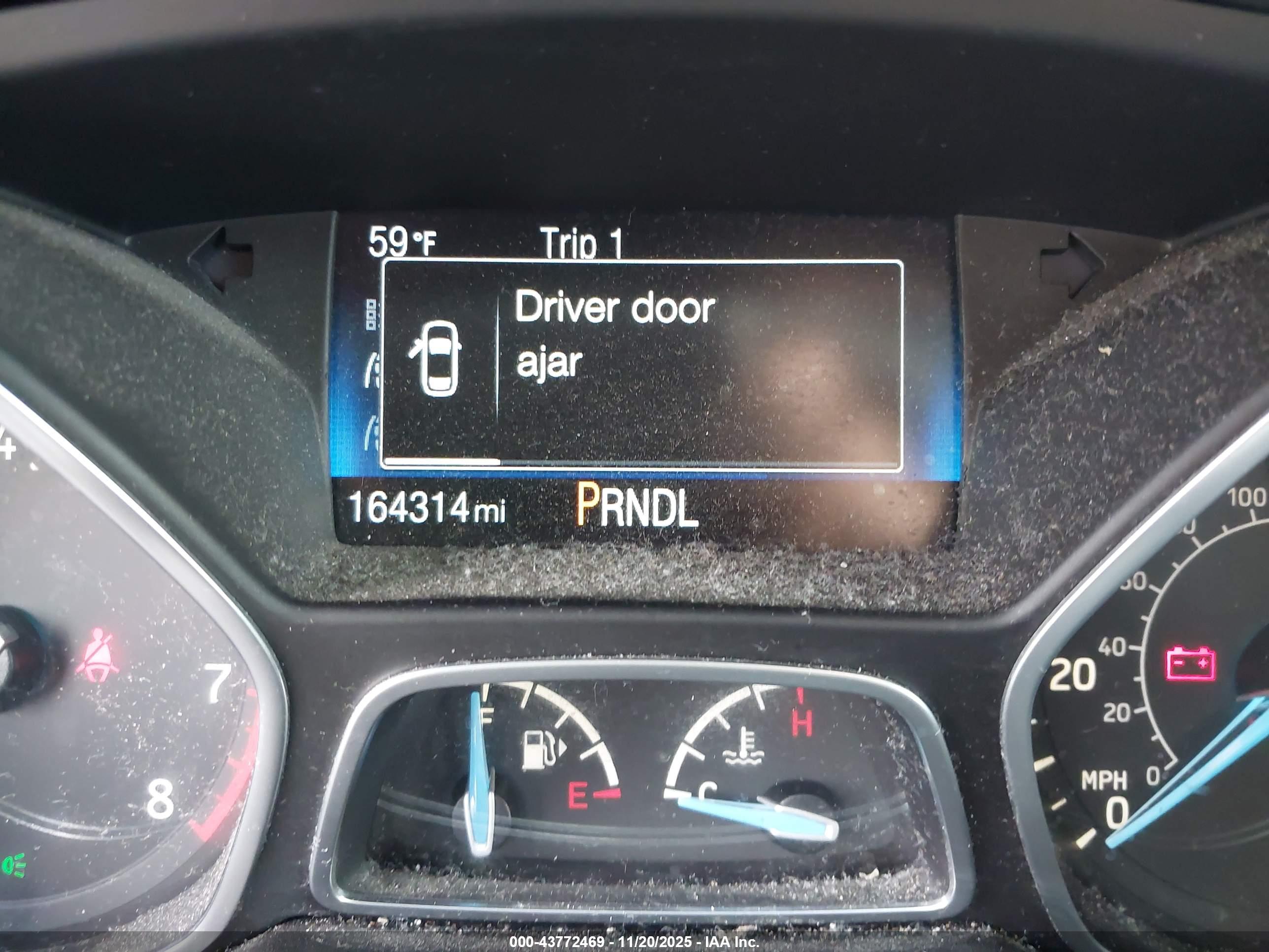 FORD FOCUS image 7