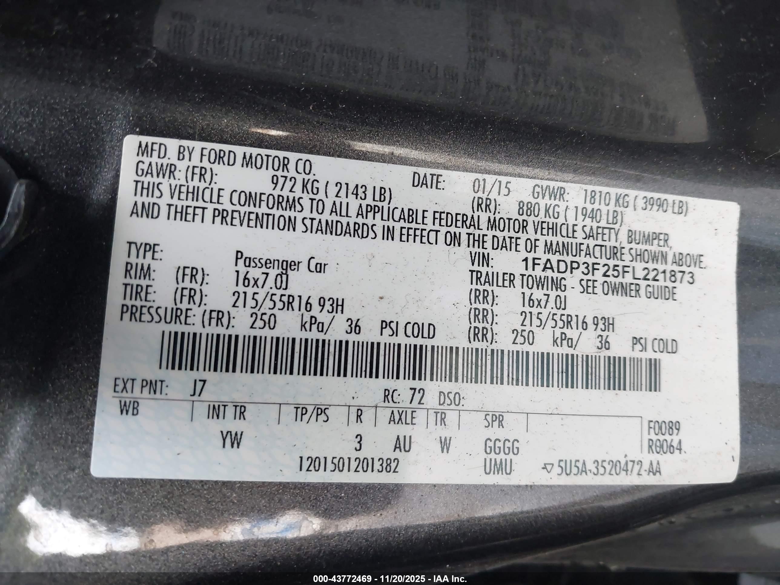 FORD FOCUS image 9