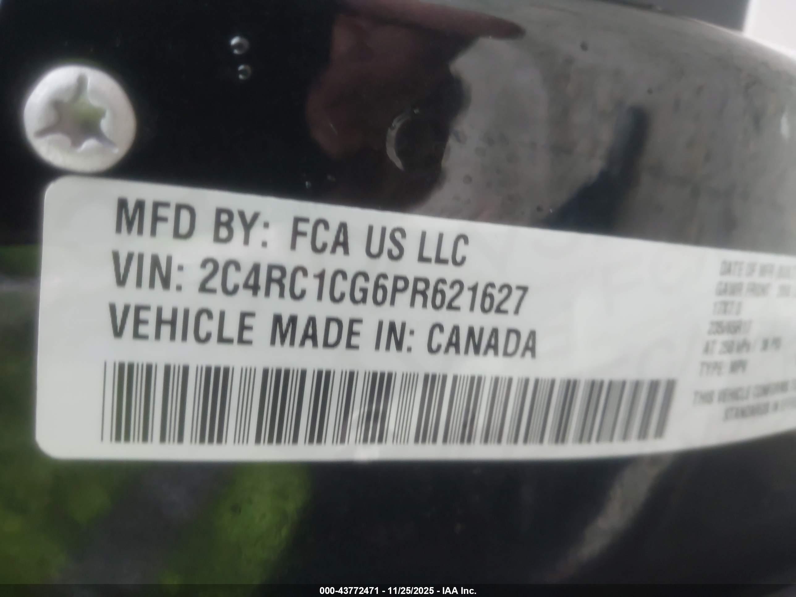 CHRYSLER VOYAGER image 9
