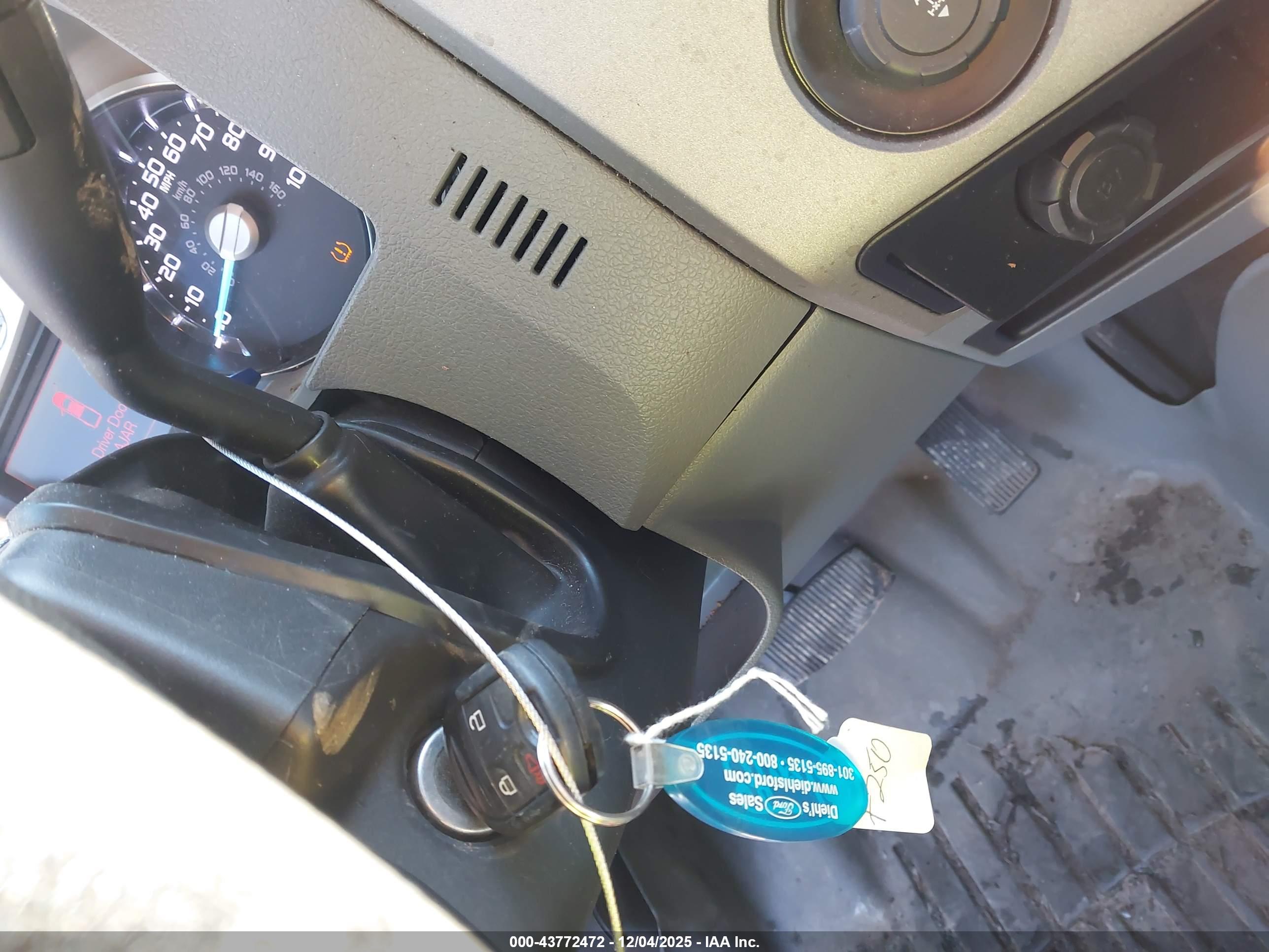 FORD F-250 image 11