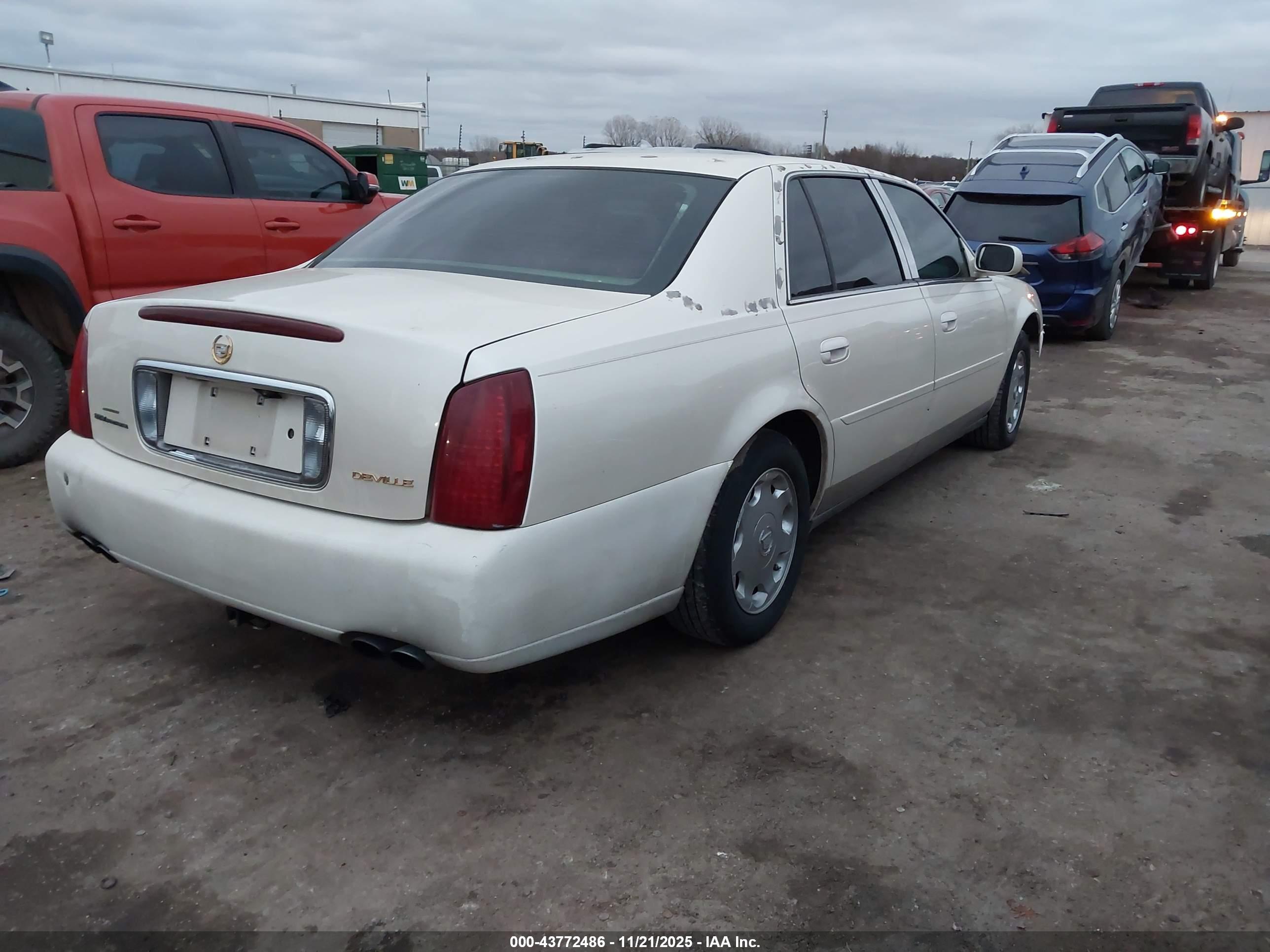 CADILLAC DEVILLE image 4
