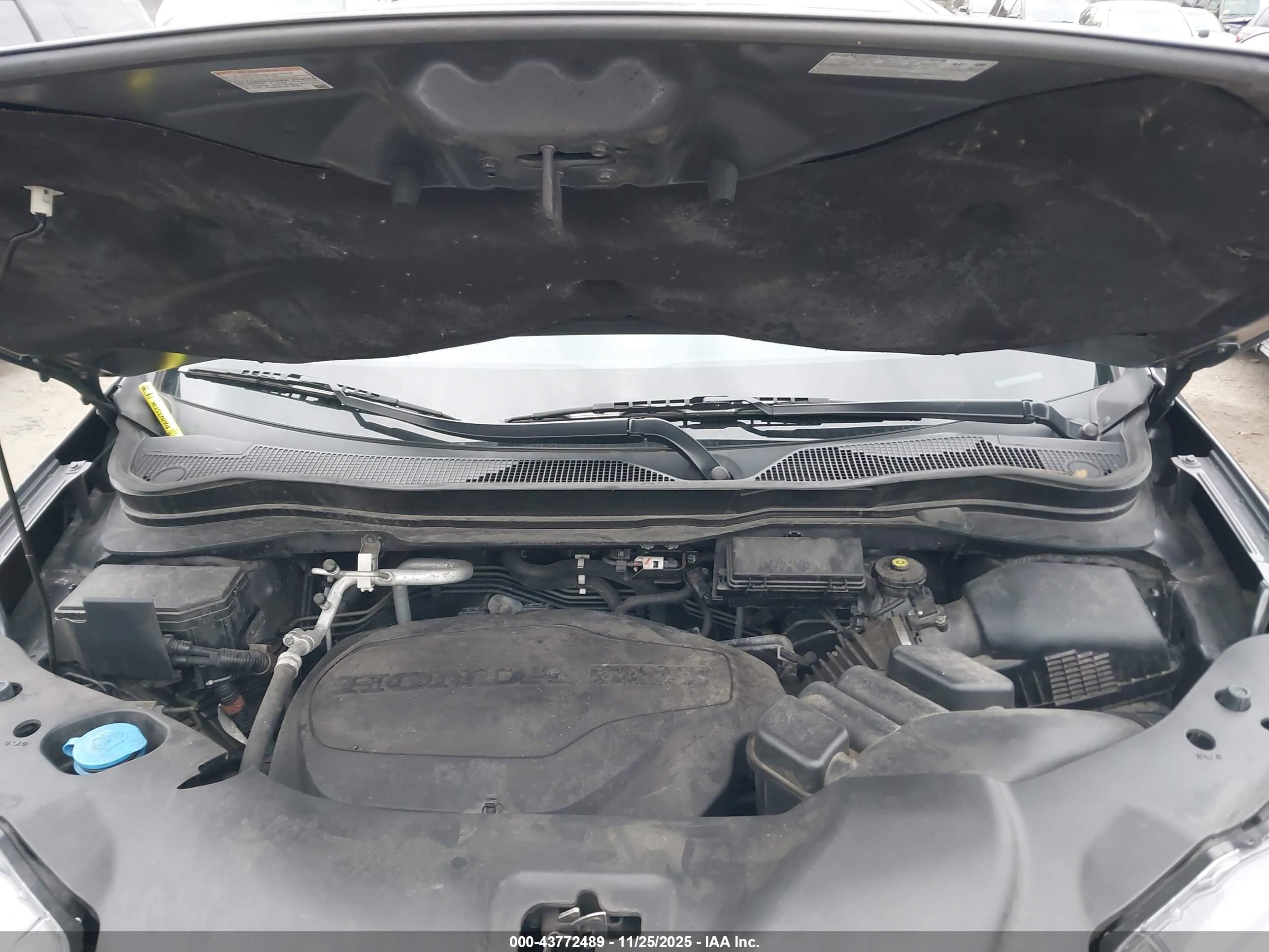 HONDA PILOT image 10
