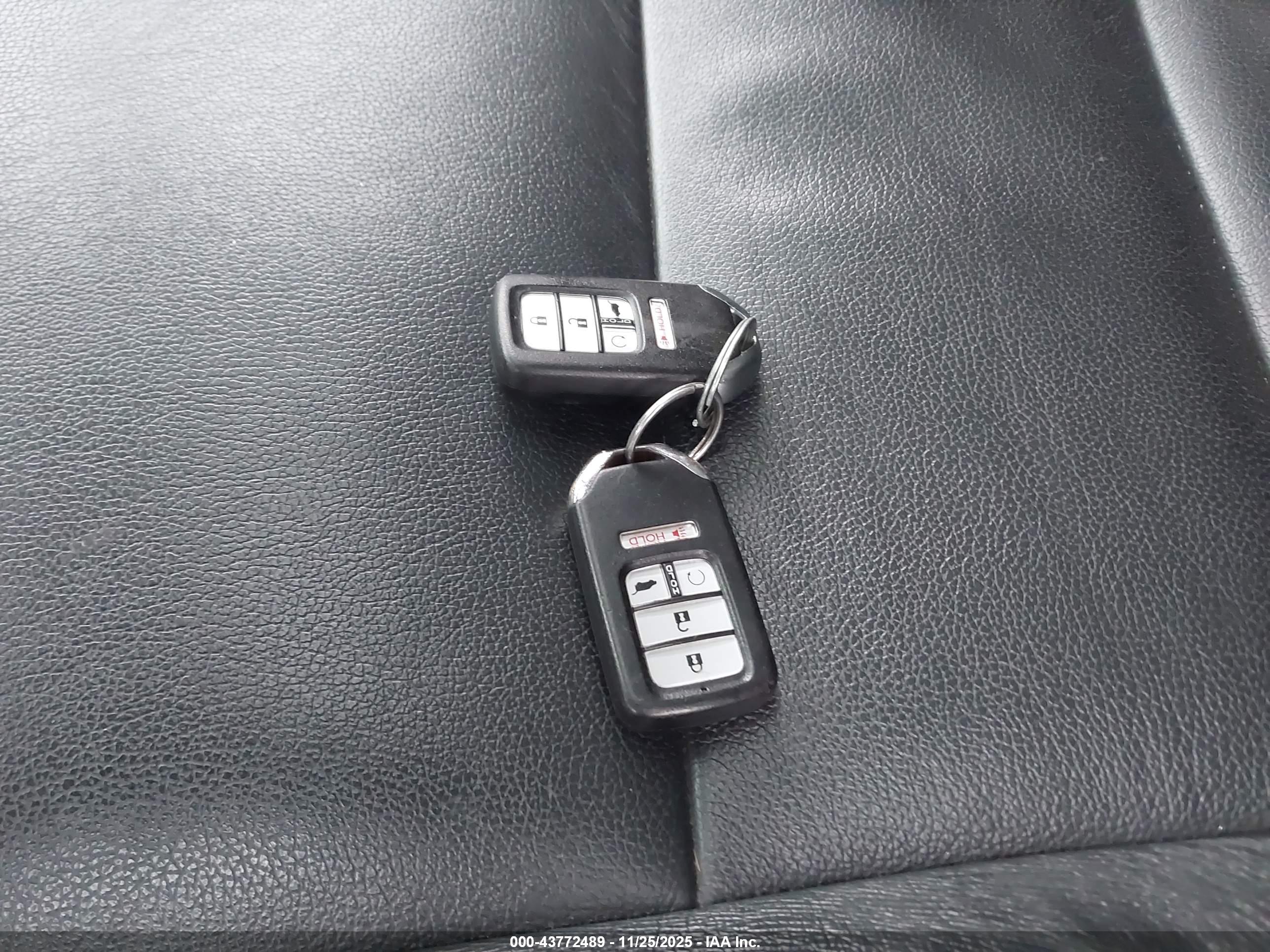 HONDA PILOT image 11