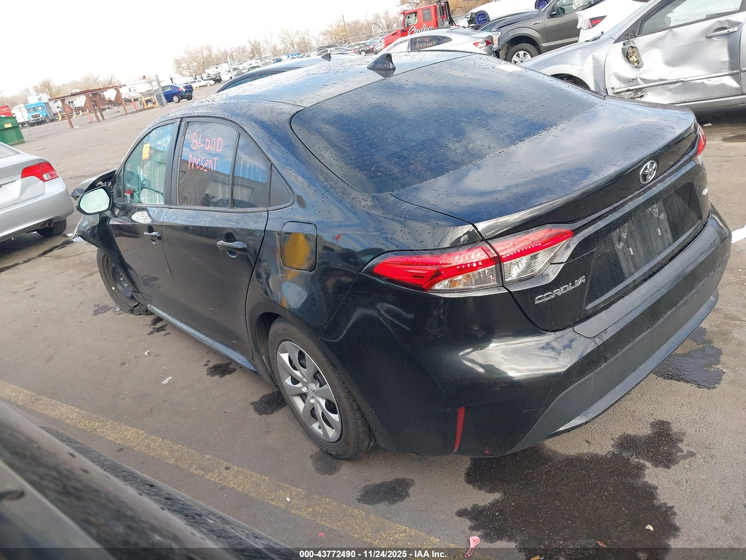TOYOTA COROLLA image 3