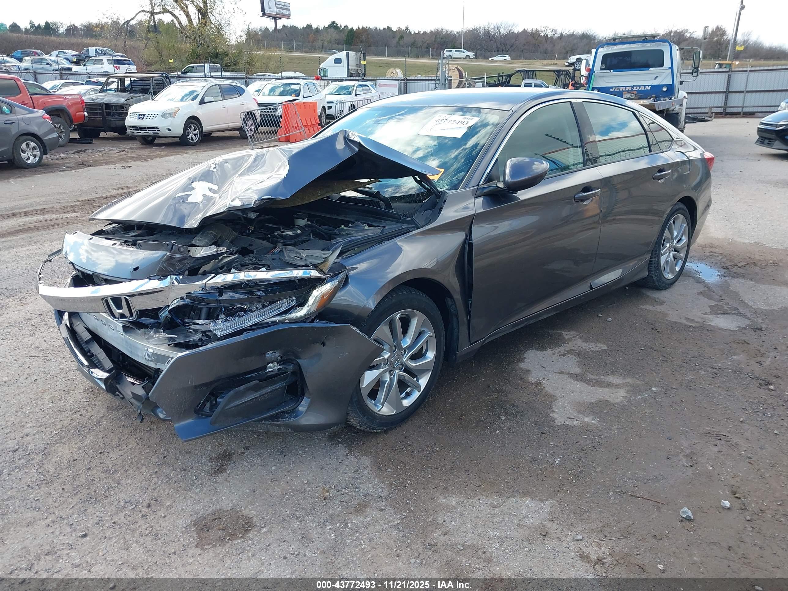 HONDA ACCORD image 2