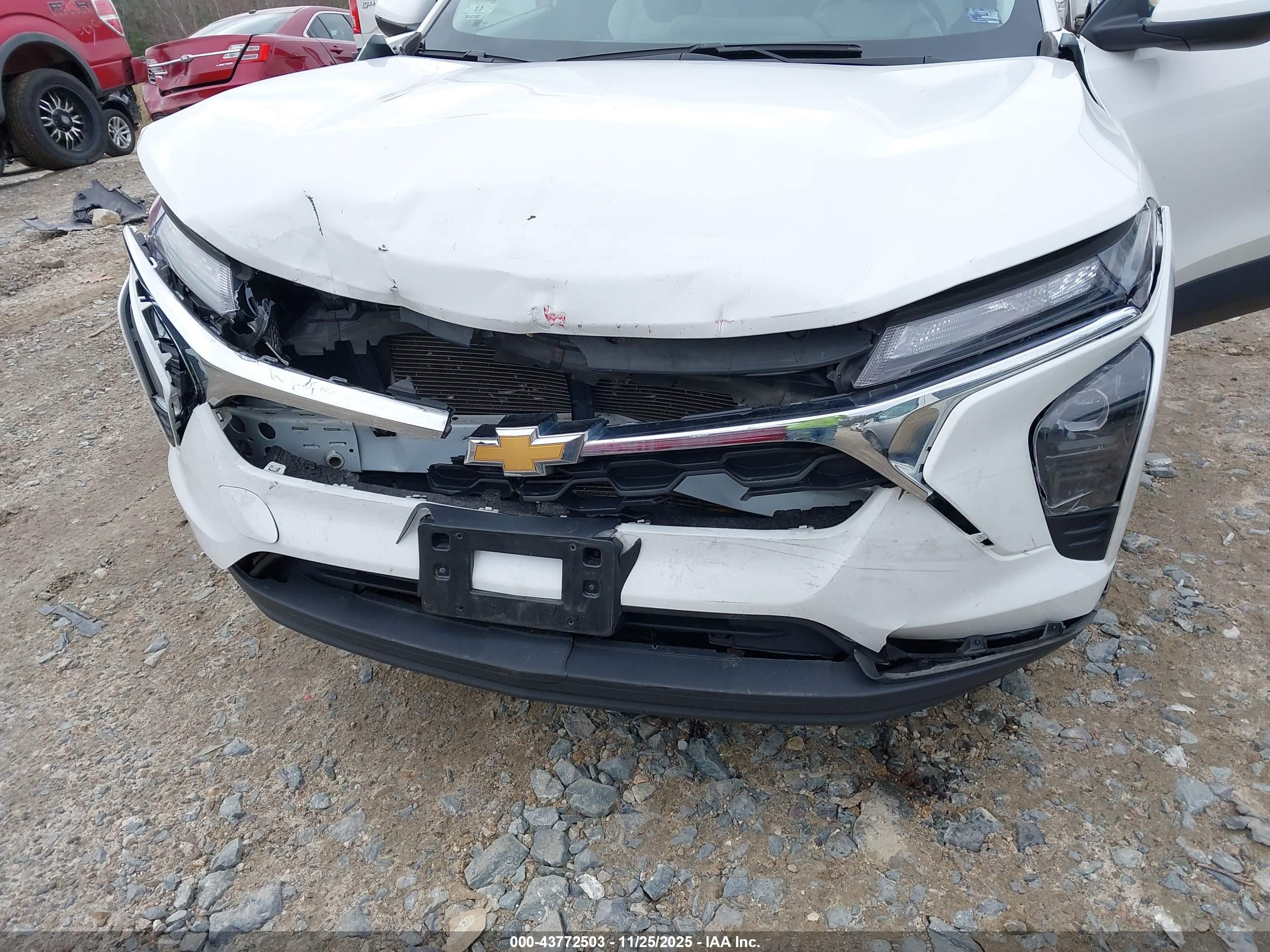 CHEVROLET TRAX image 6