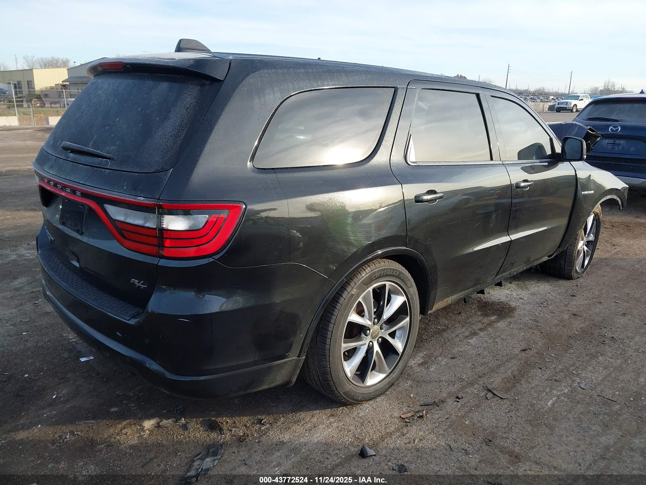 DODGE DURANGO image 4