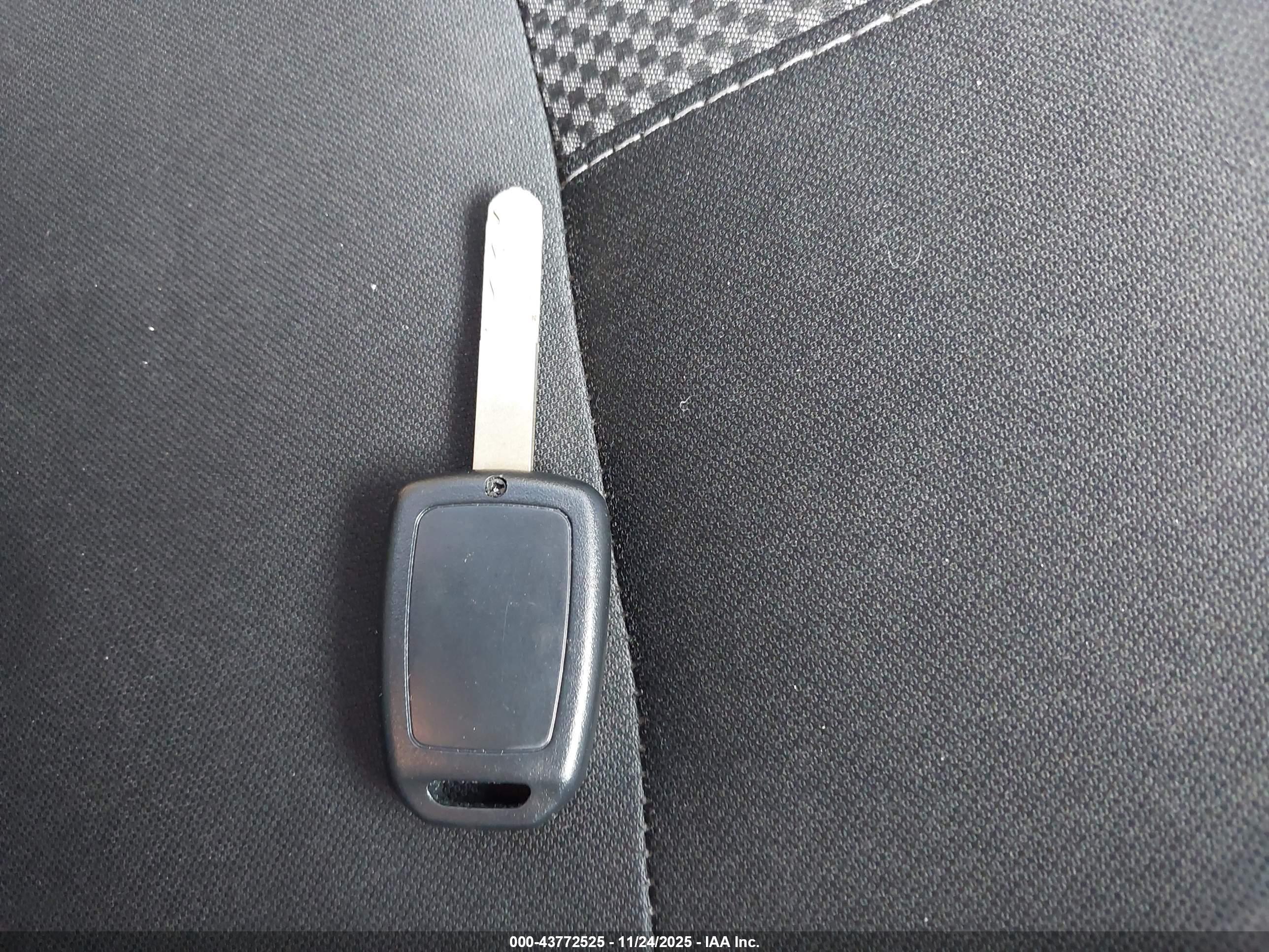 HONDA CIVIC image 11
