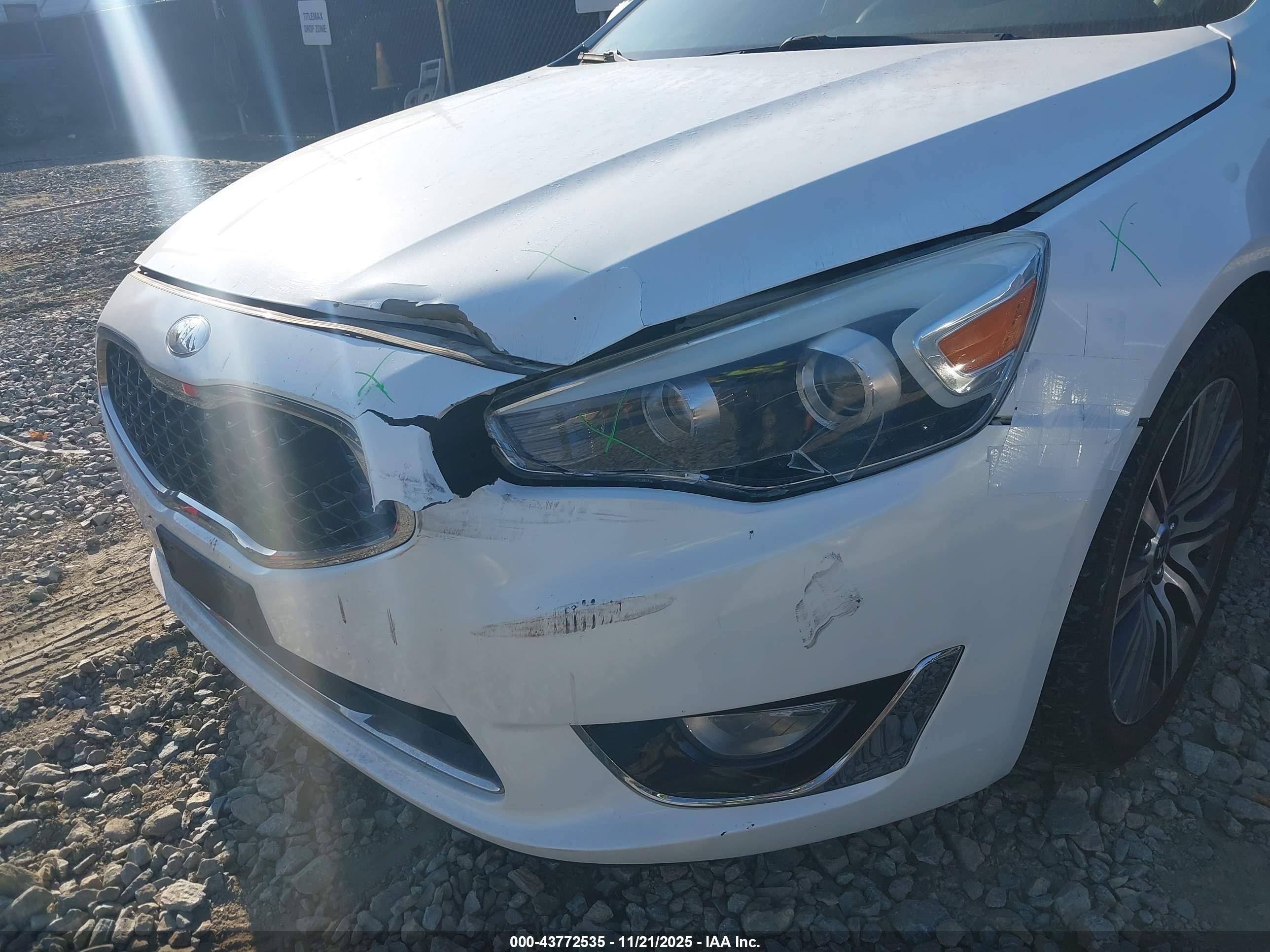 KIA CADENZA image 6