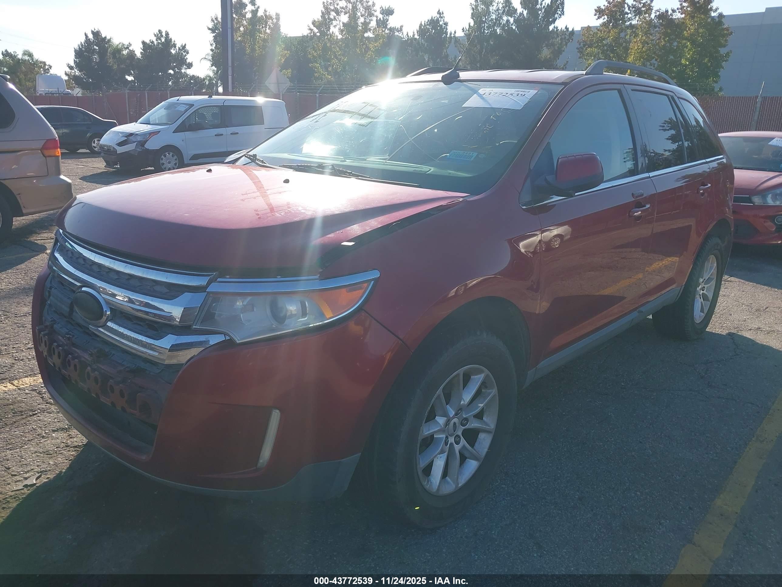 FORD EDGE image 2
