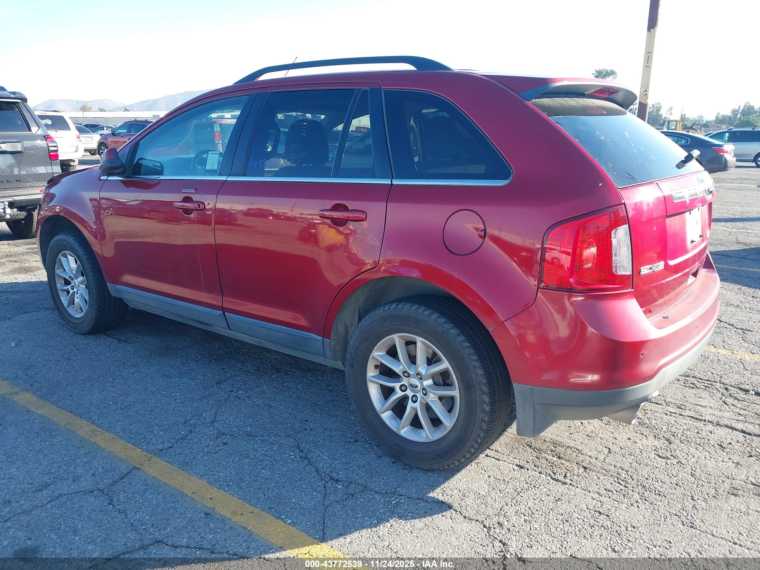 FORD EDGE image 3