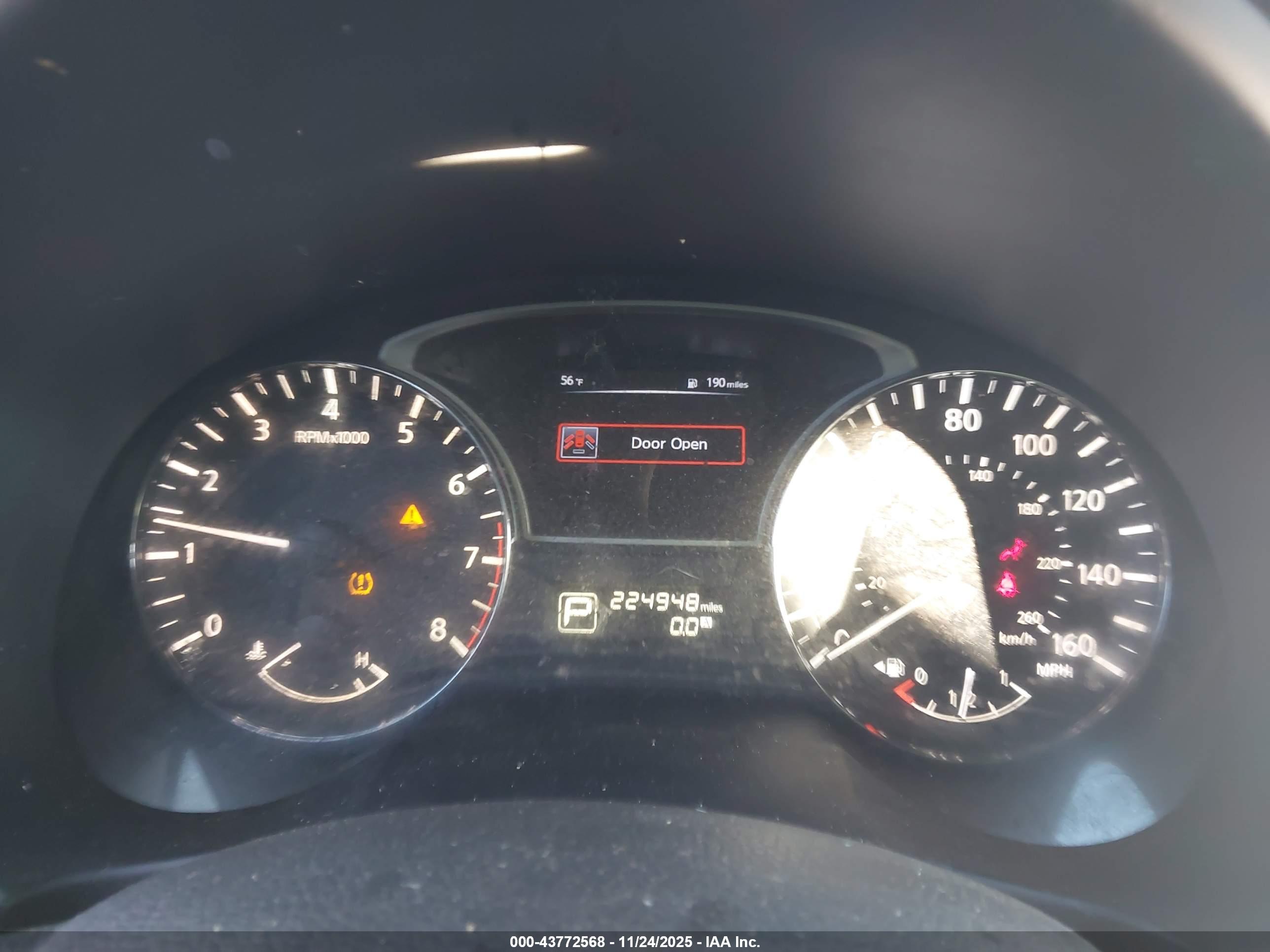 NISSAN ALTIMA image 7
