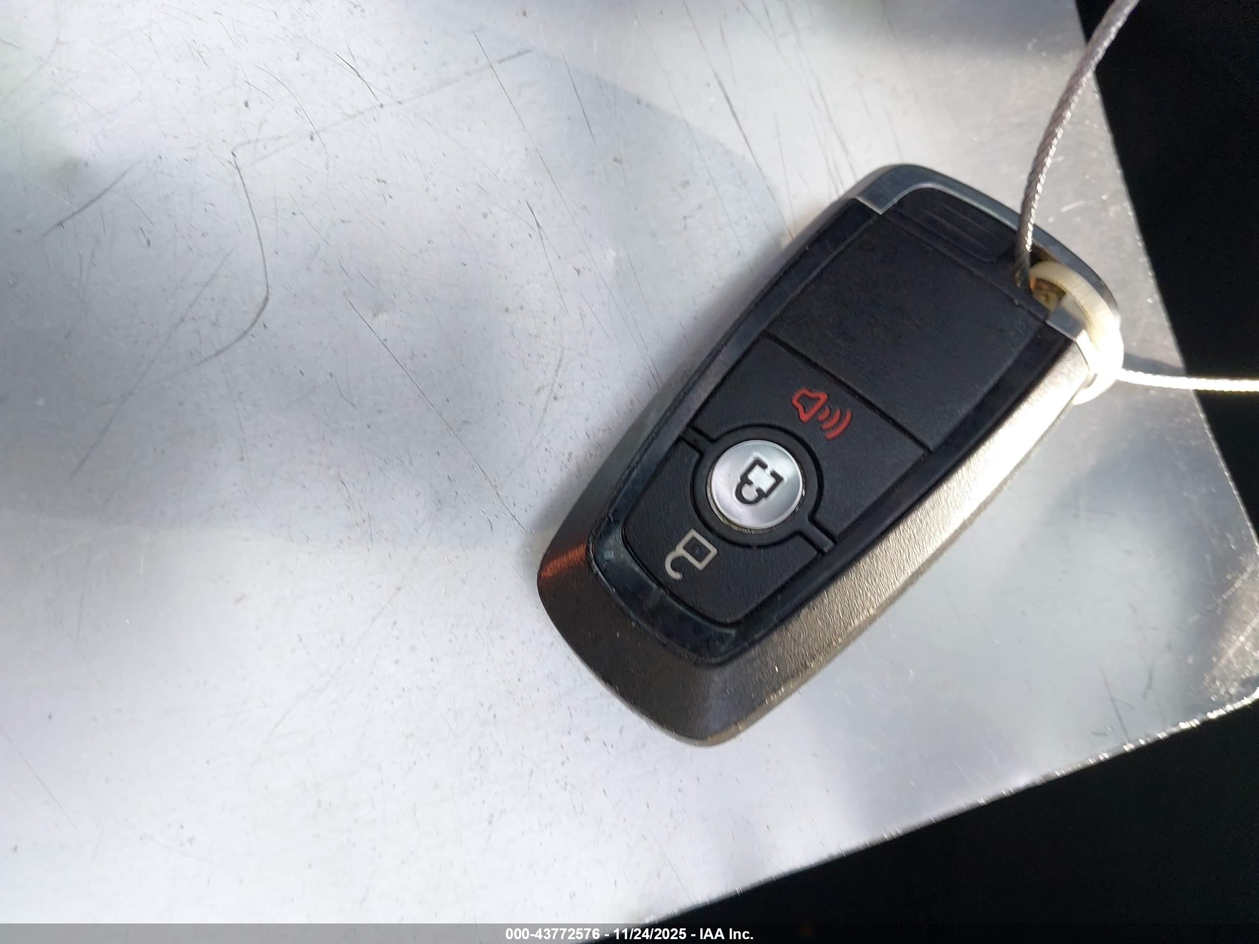 FORD ECOSPORT image 11