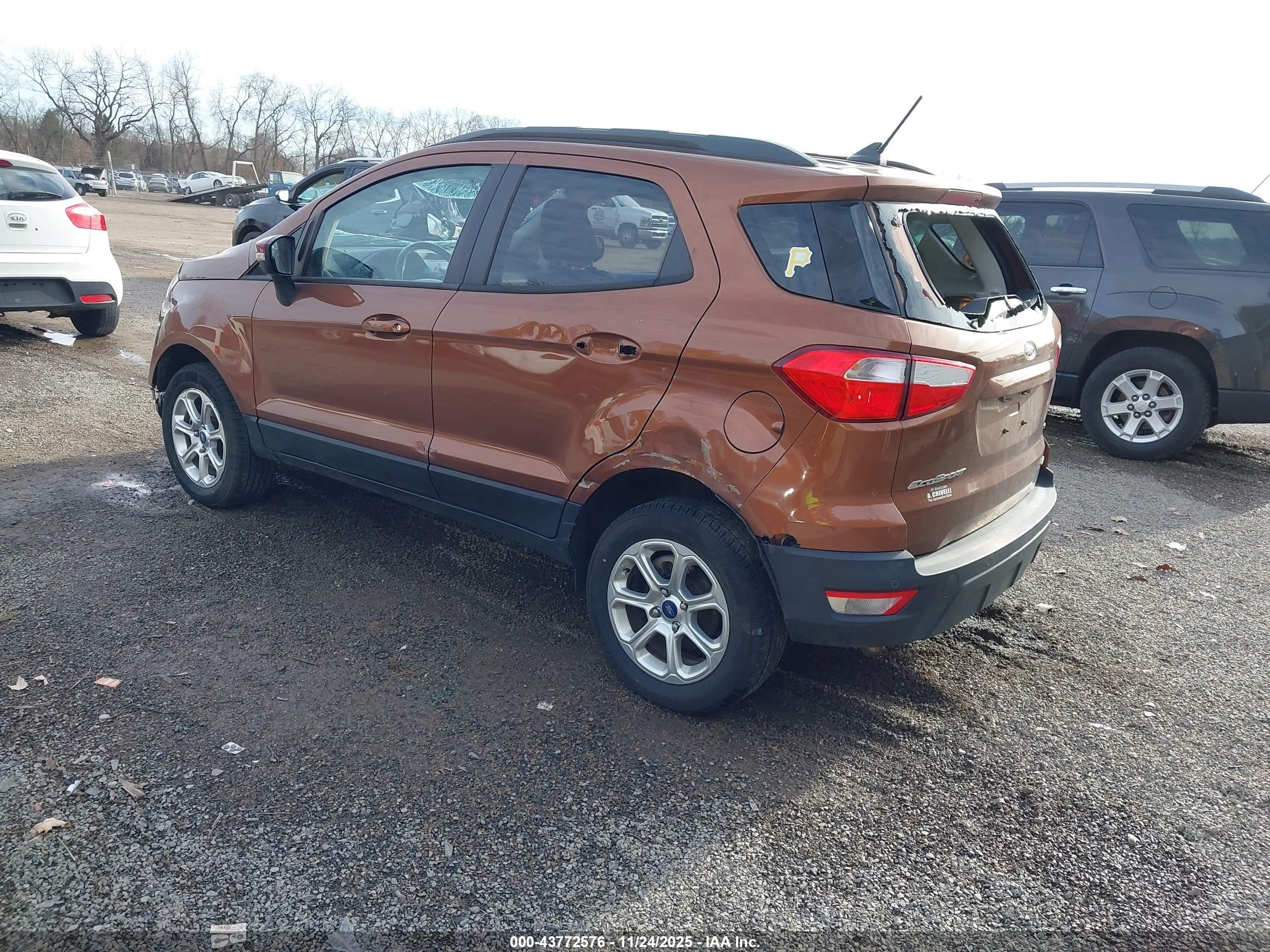 FORD ECOSPORT image 3