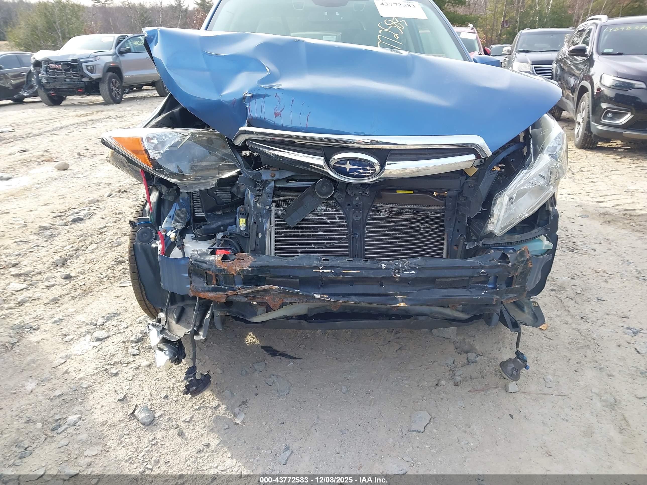 SUBARU FORESTER image 6