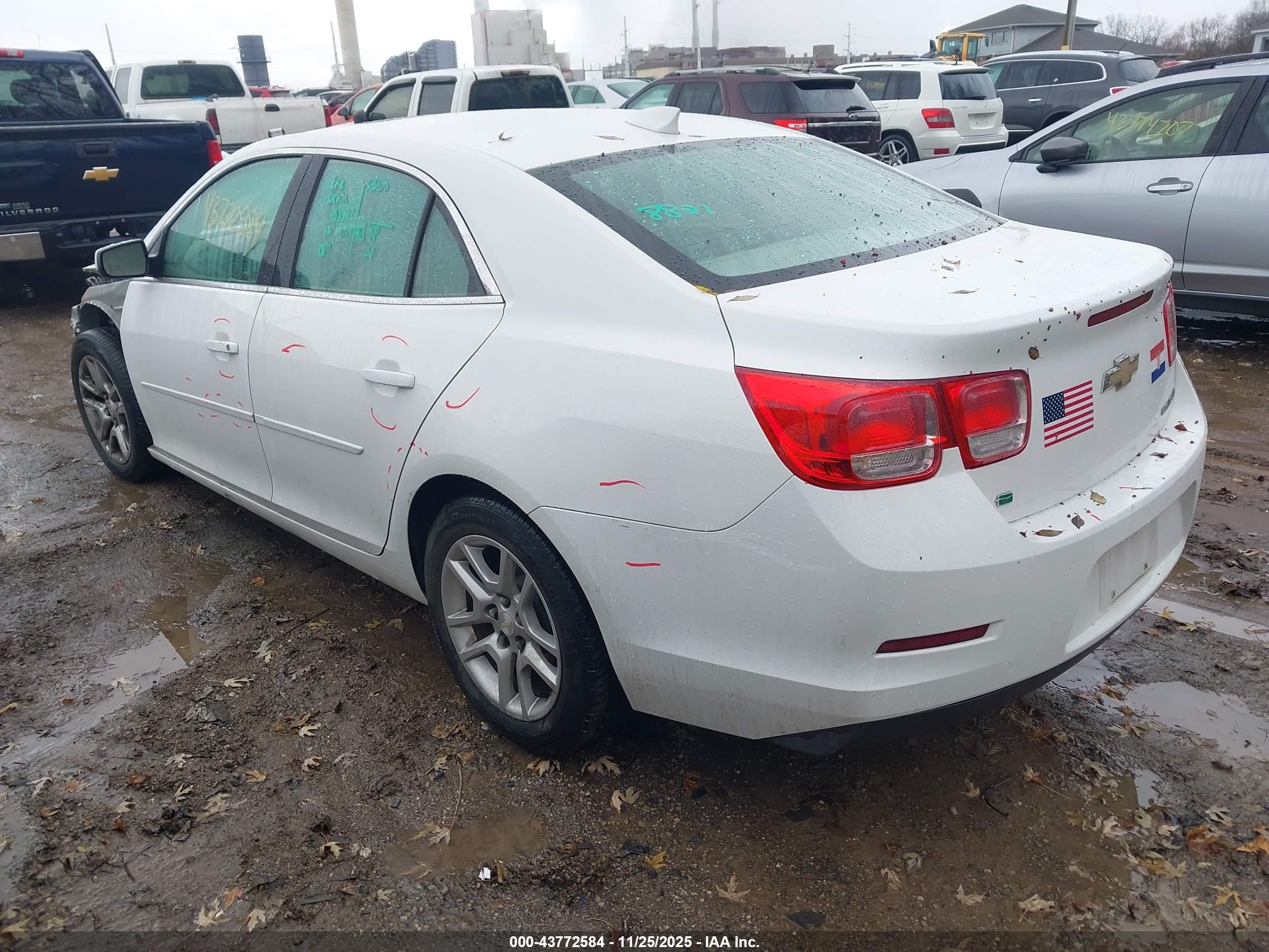 CHEVROLET MALIBU image 3