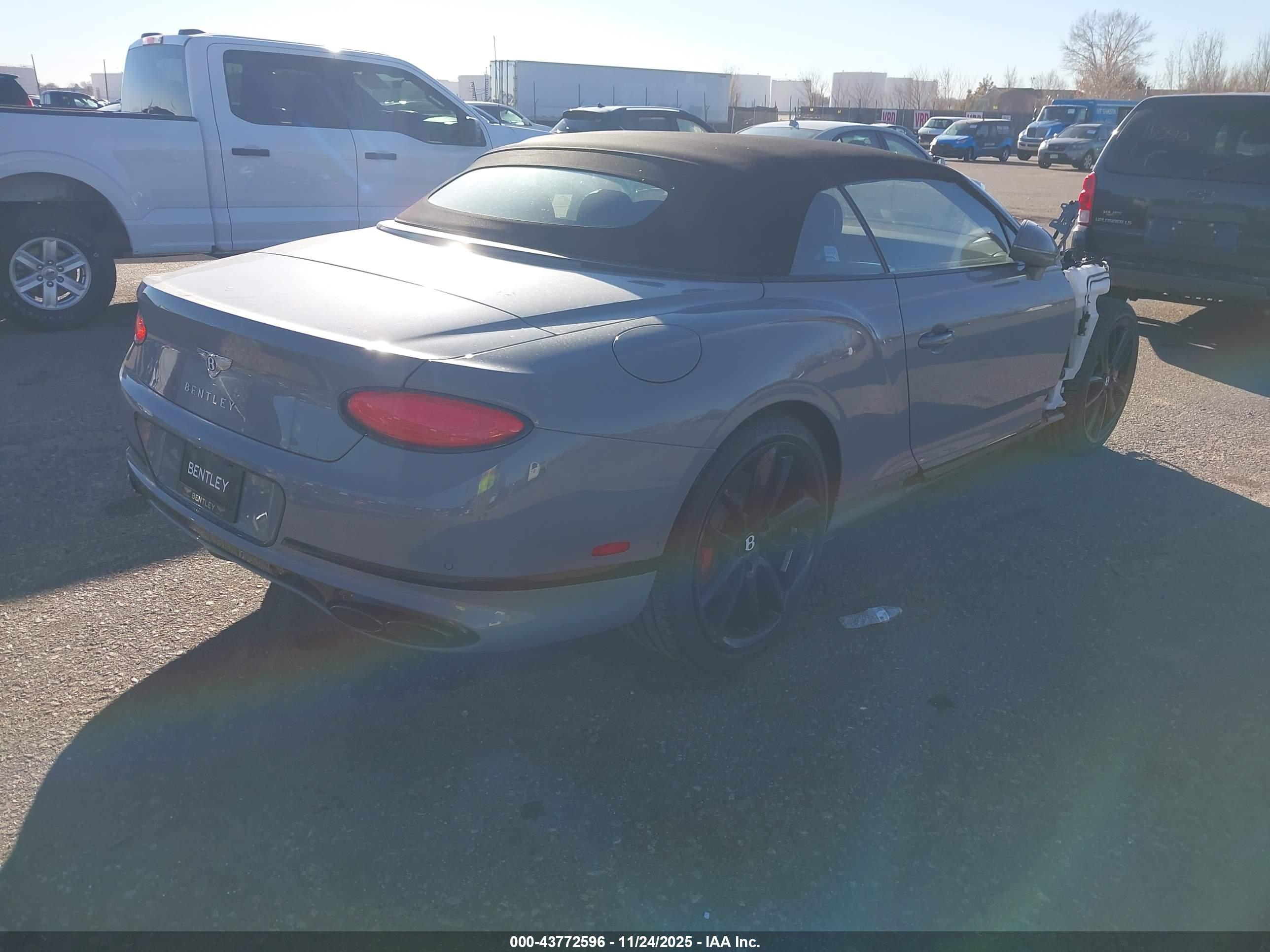 BENTLEY CONTINENTAL image 4