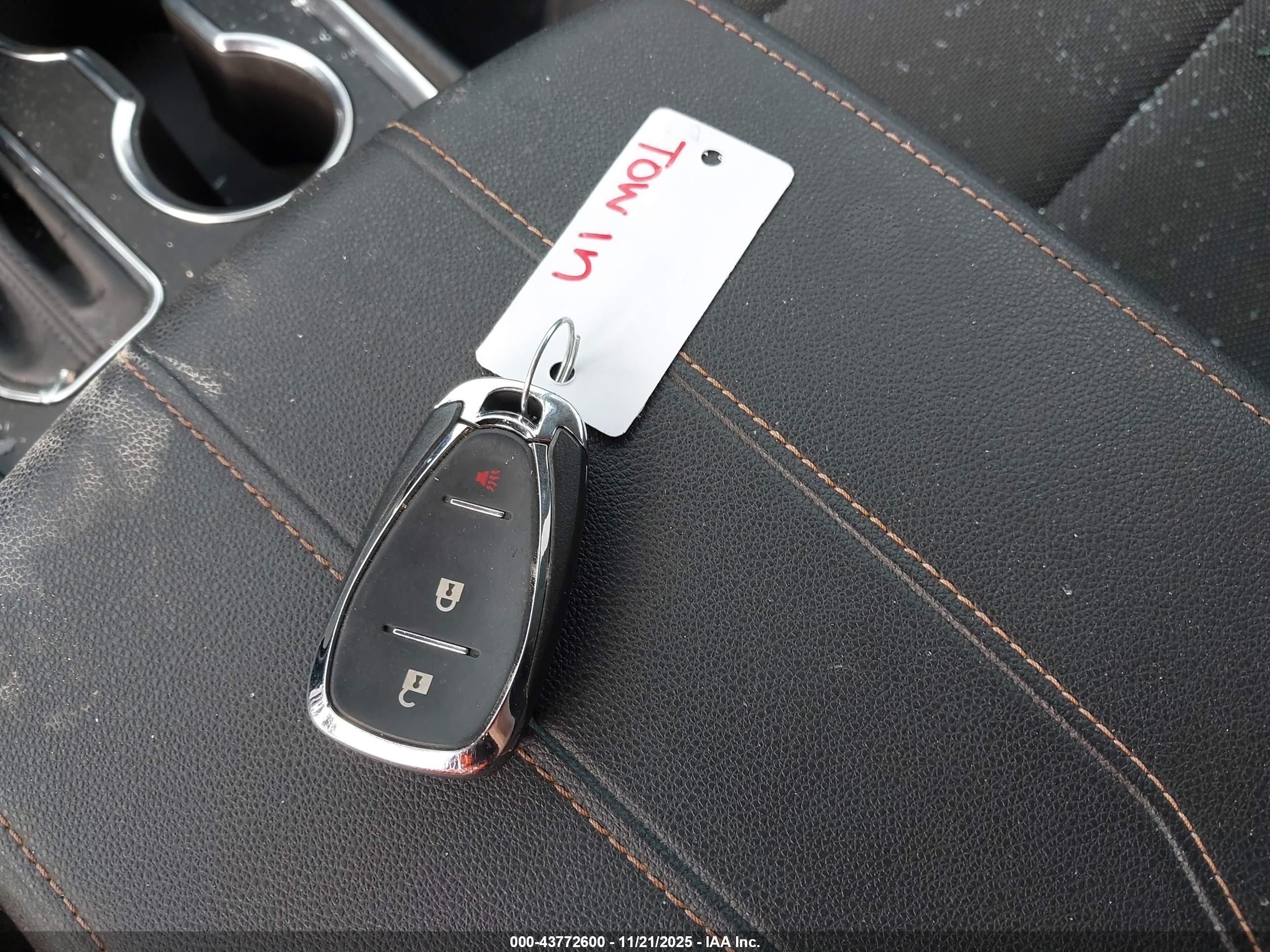 CHEVROLET TRAVERSE image 11