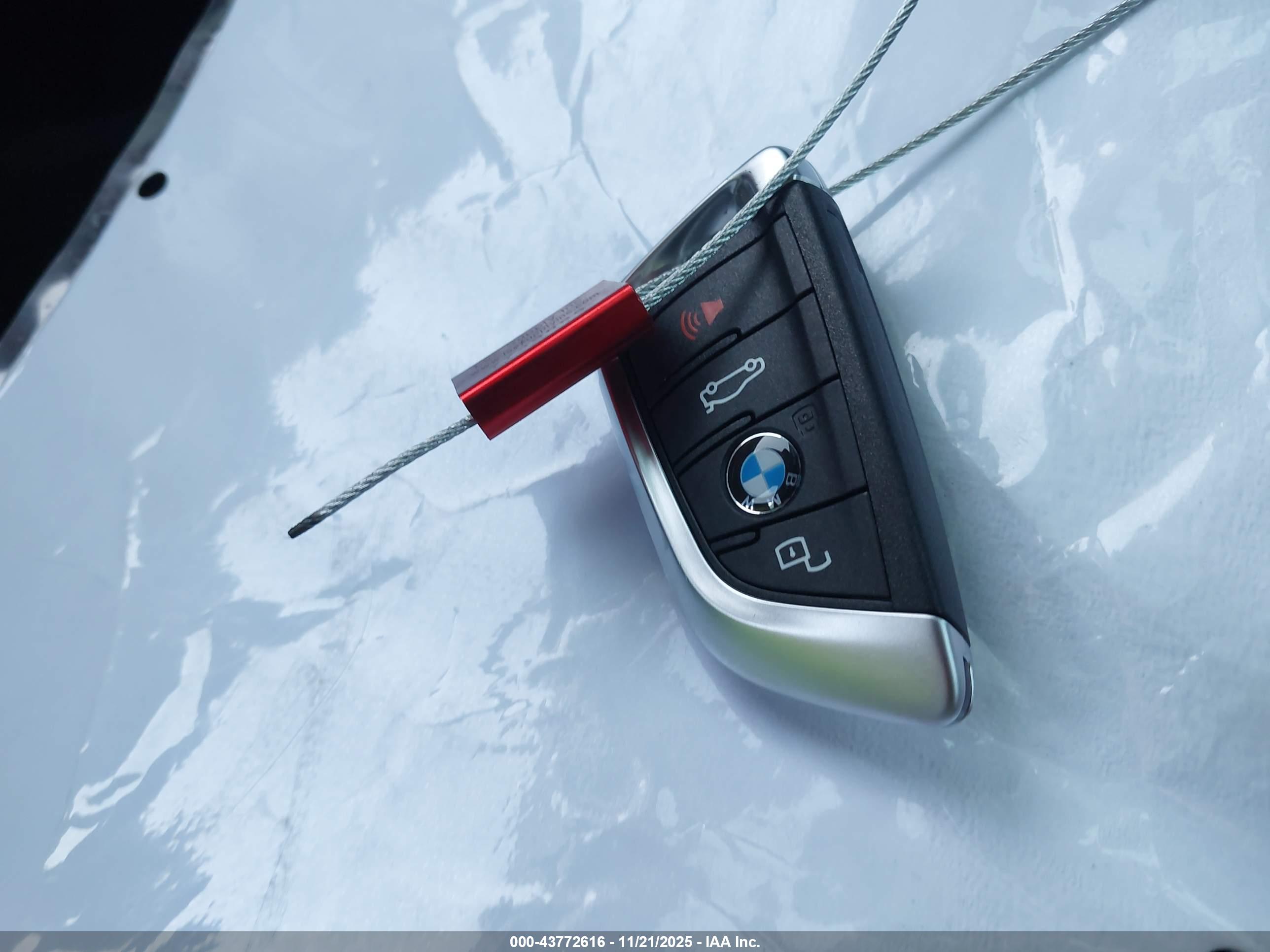 BMW M3 image 11