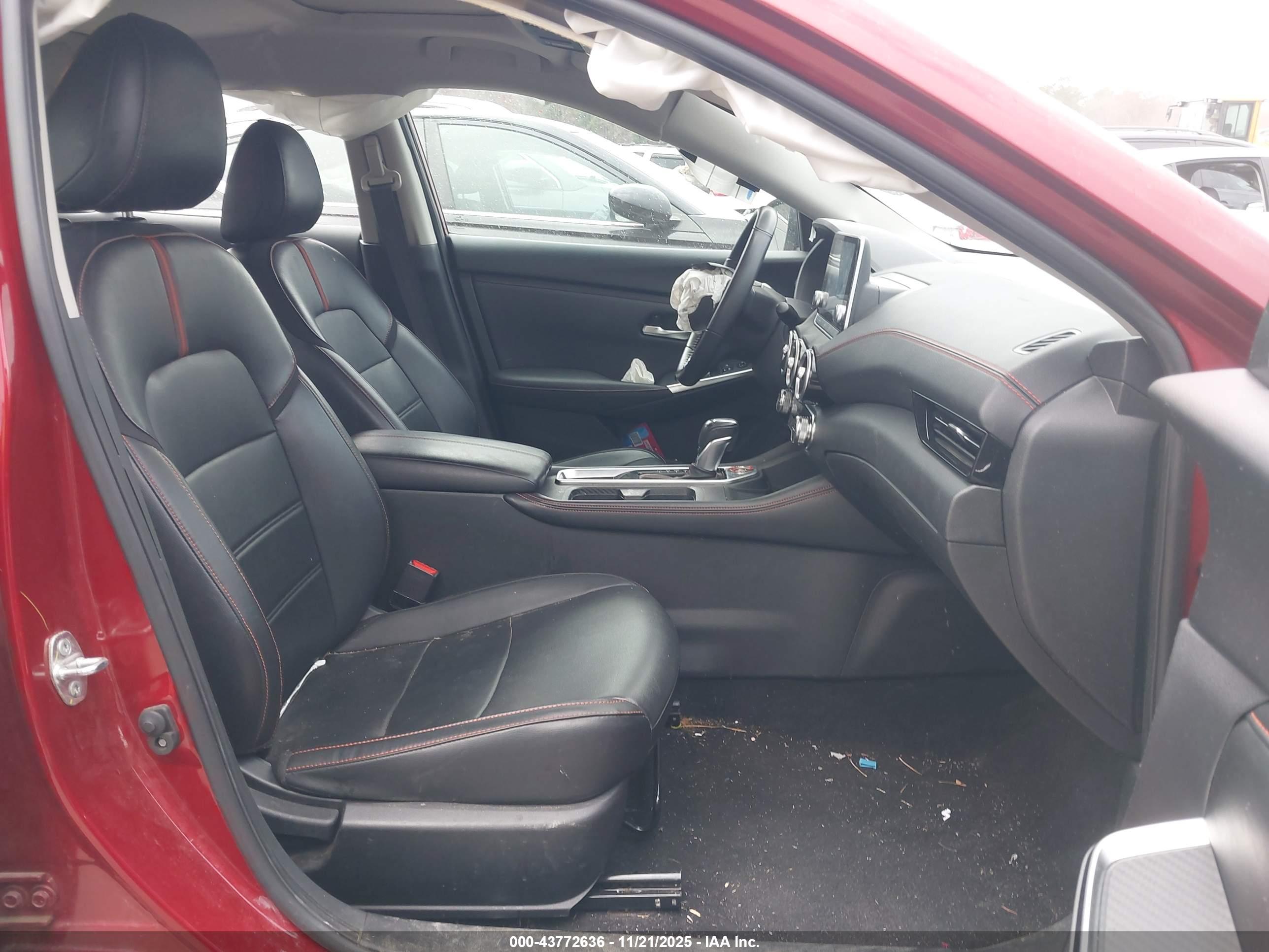 NISSAN SENTRA image 5