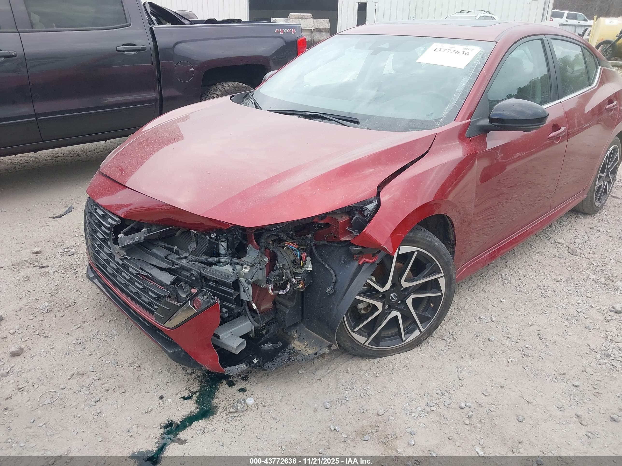 NISSAN SENTRA image 6