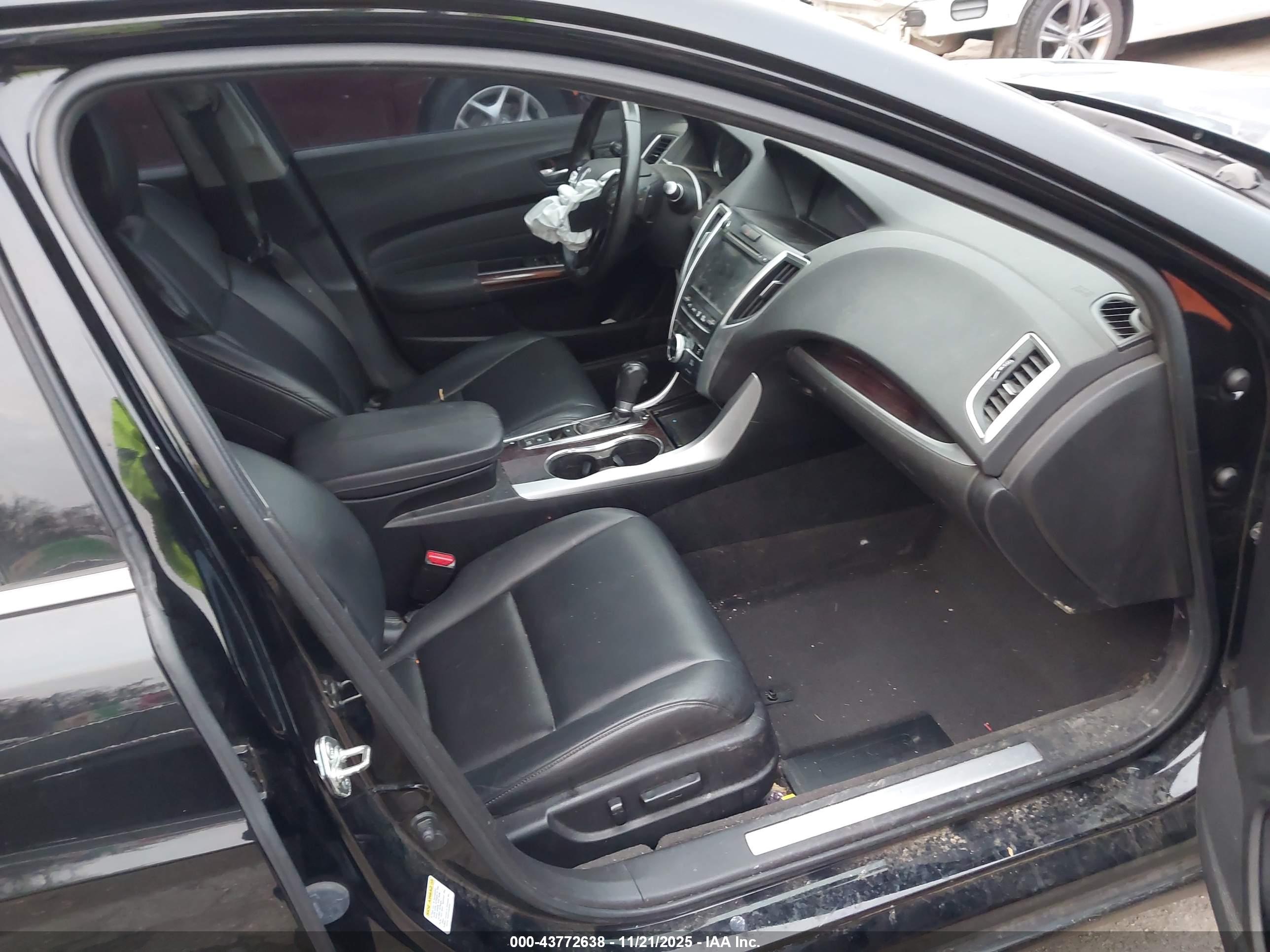 ACURA TLX image 5