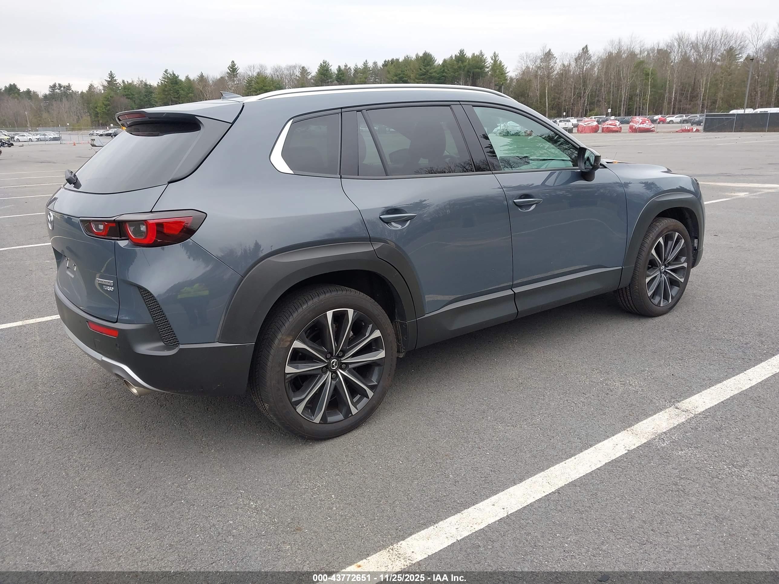 MAZDA CX-50 image 4
