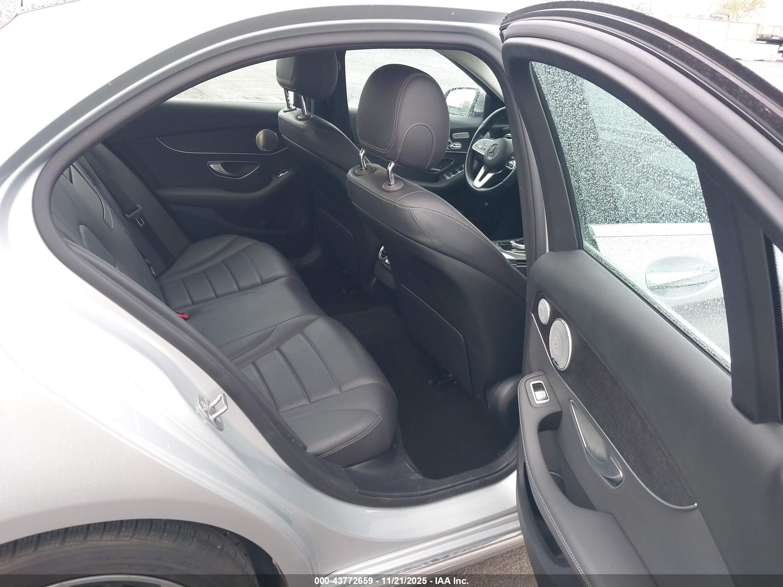 MERCEDES-BENZ C image 8