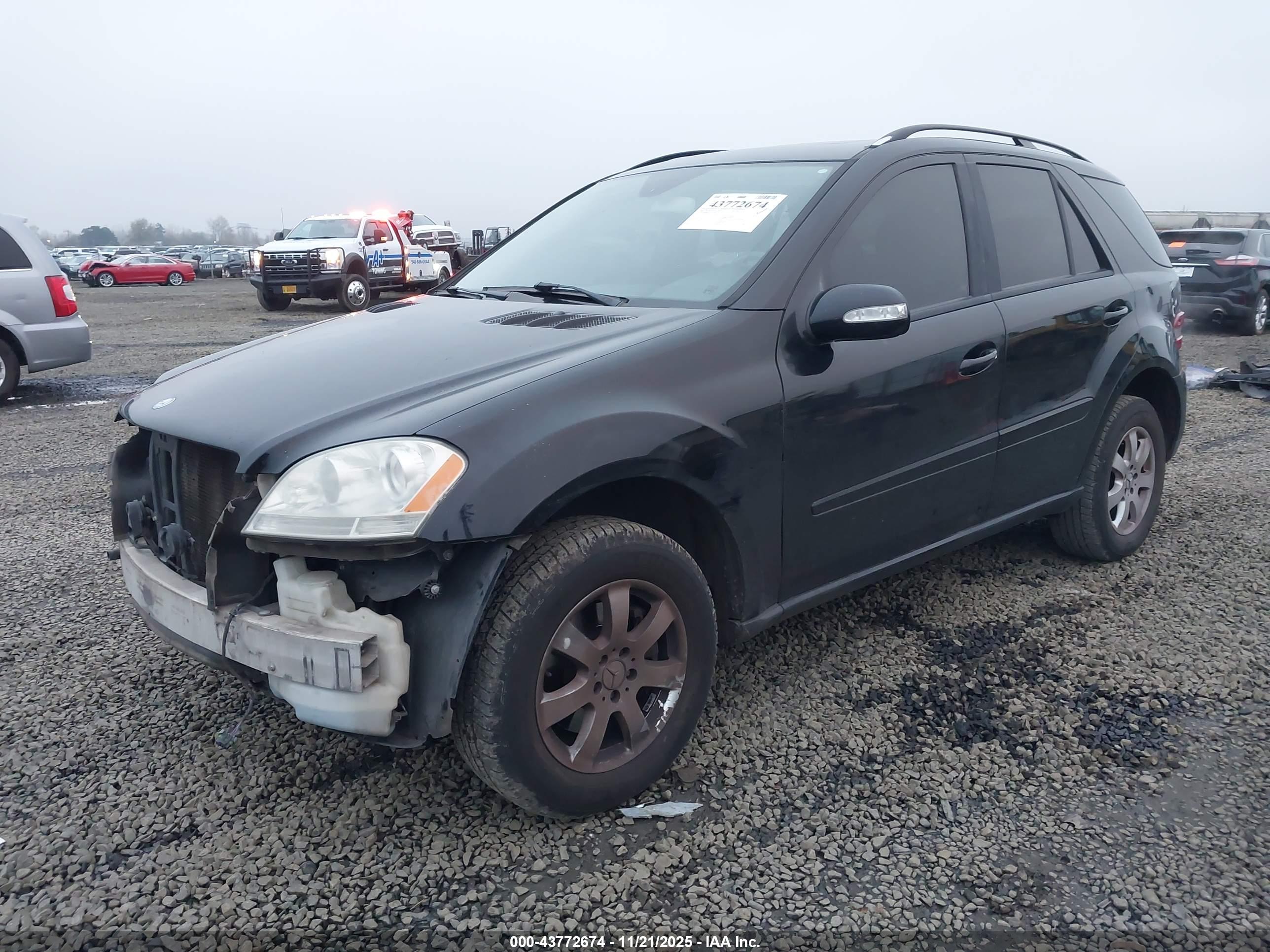 MERCEDES-BENZ ML image 2