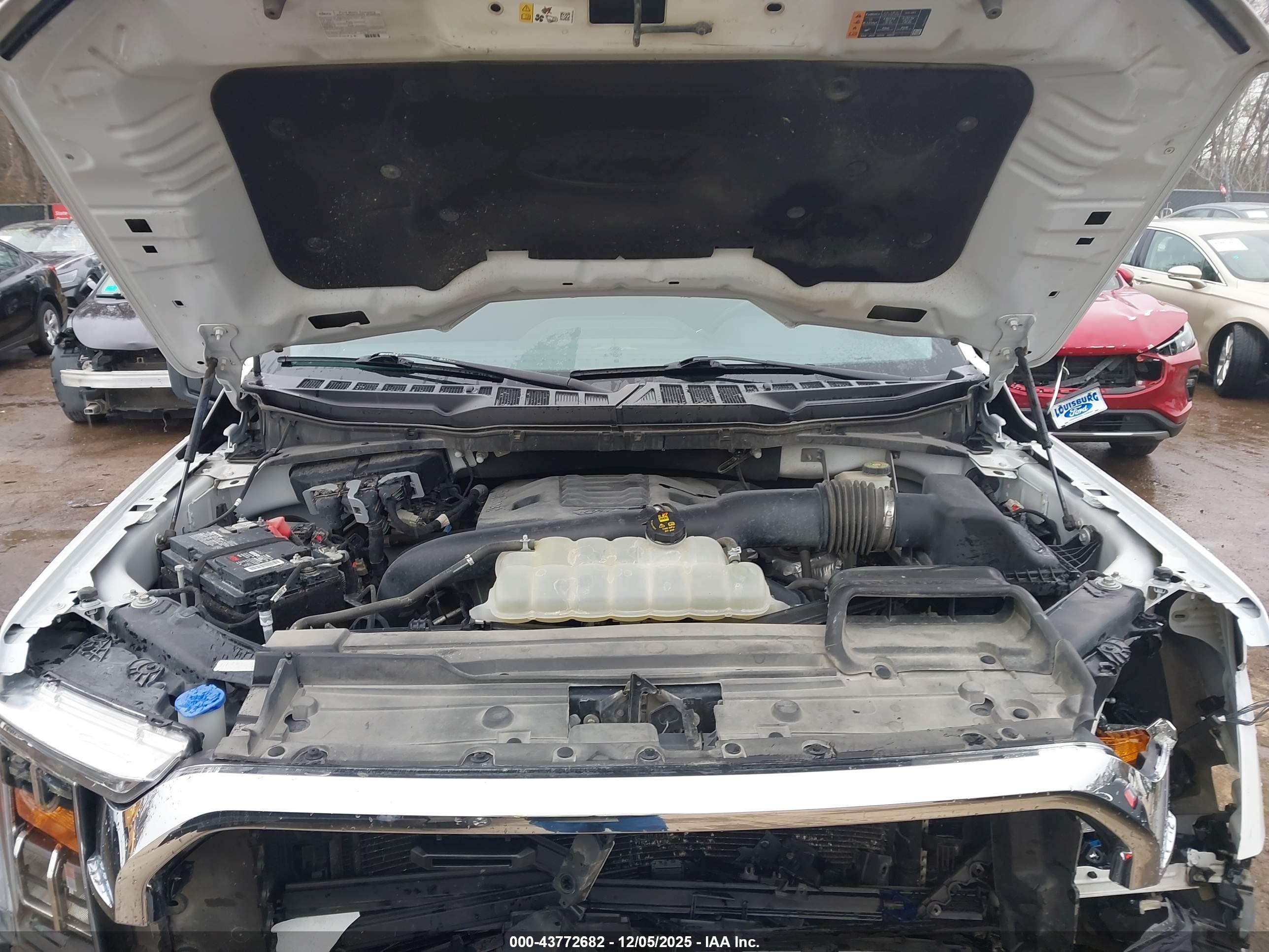 FORD F-150 image 10