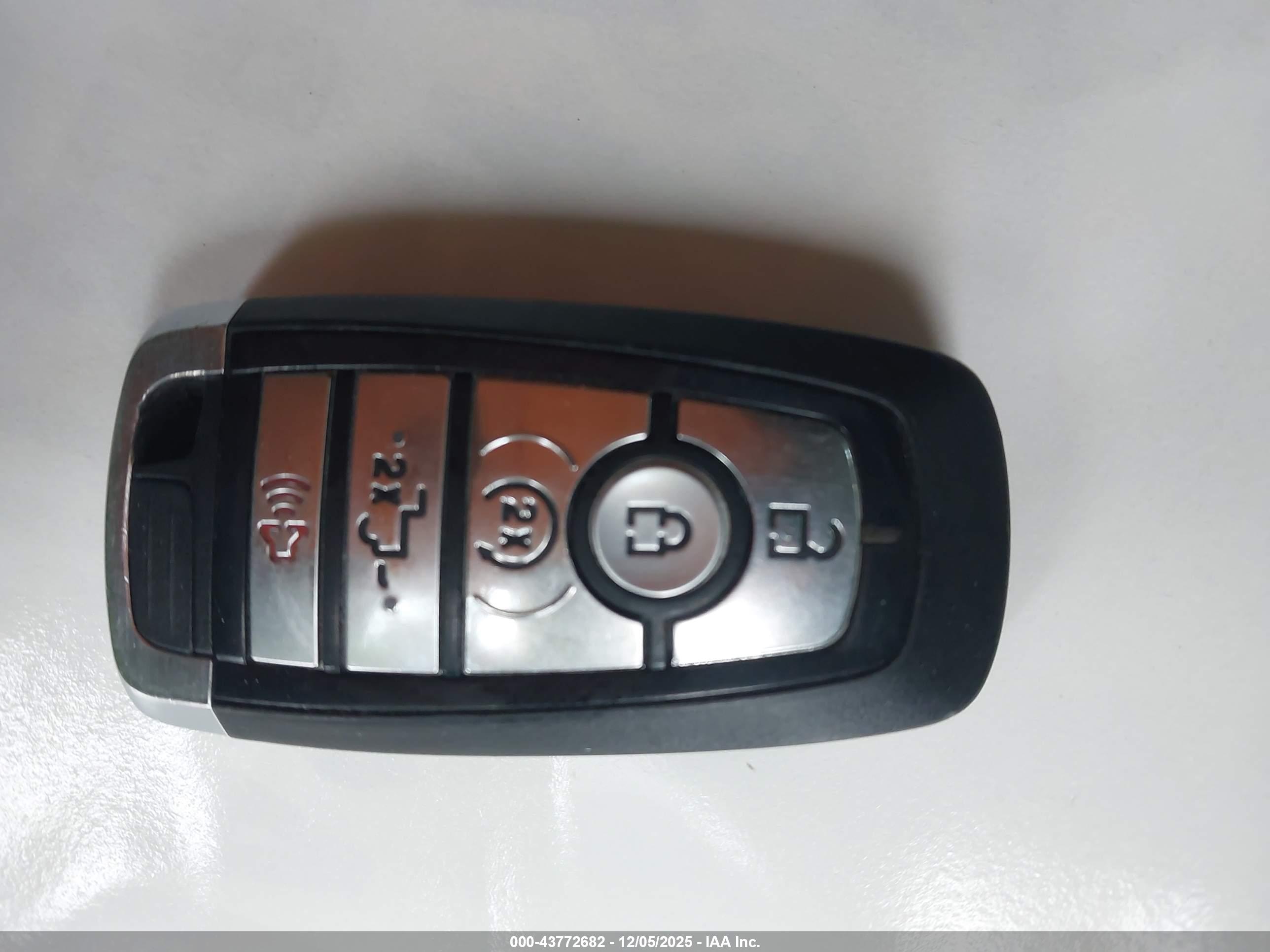 FORD F-150 image 11