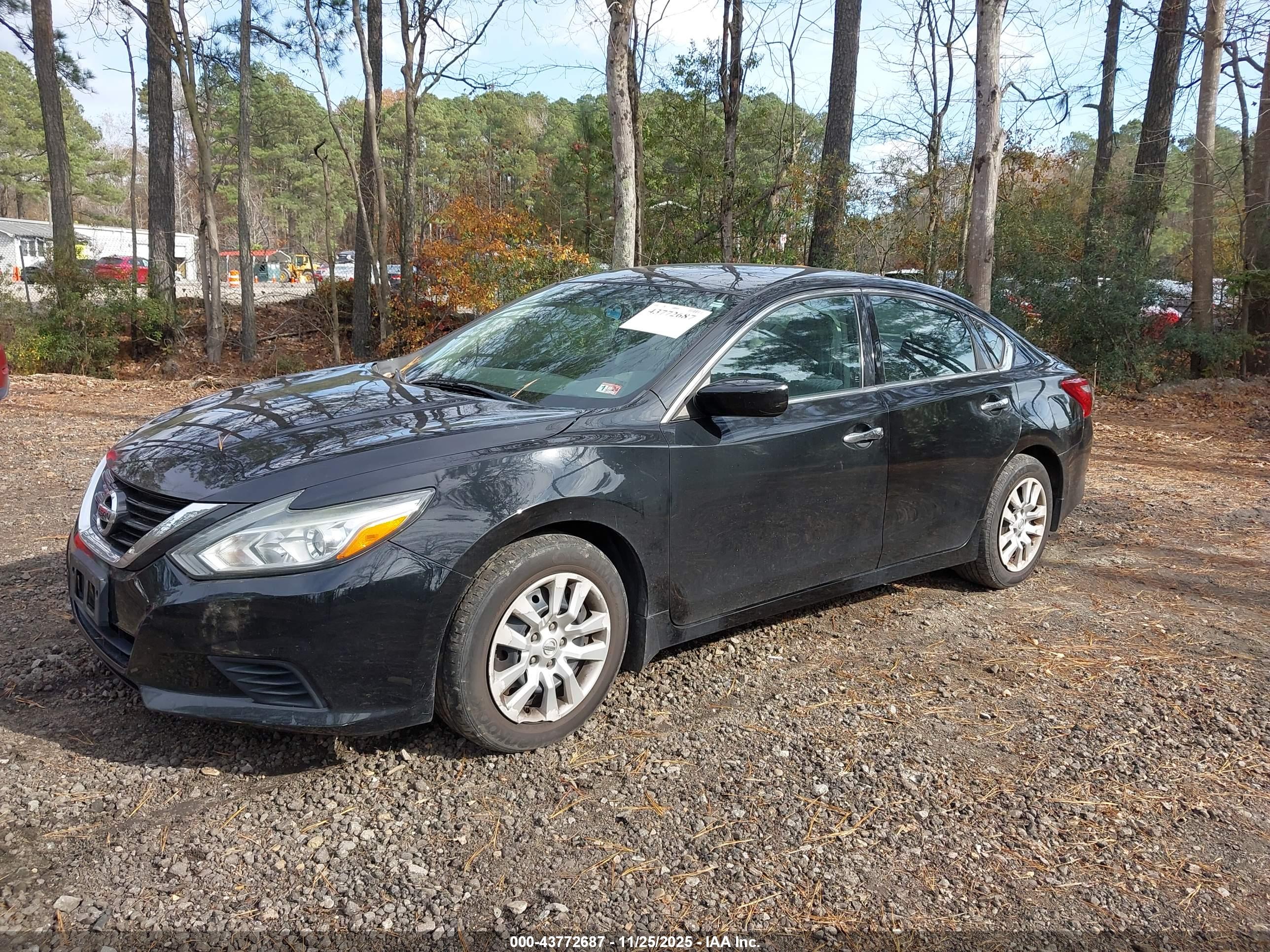 NISSAN ALTIMA image 2