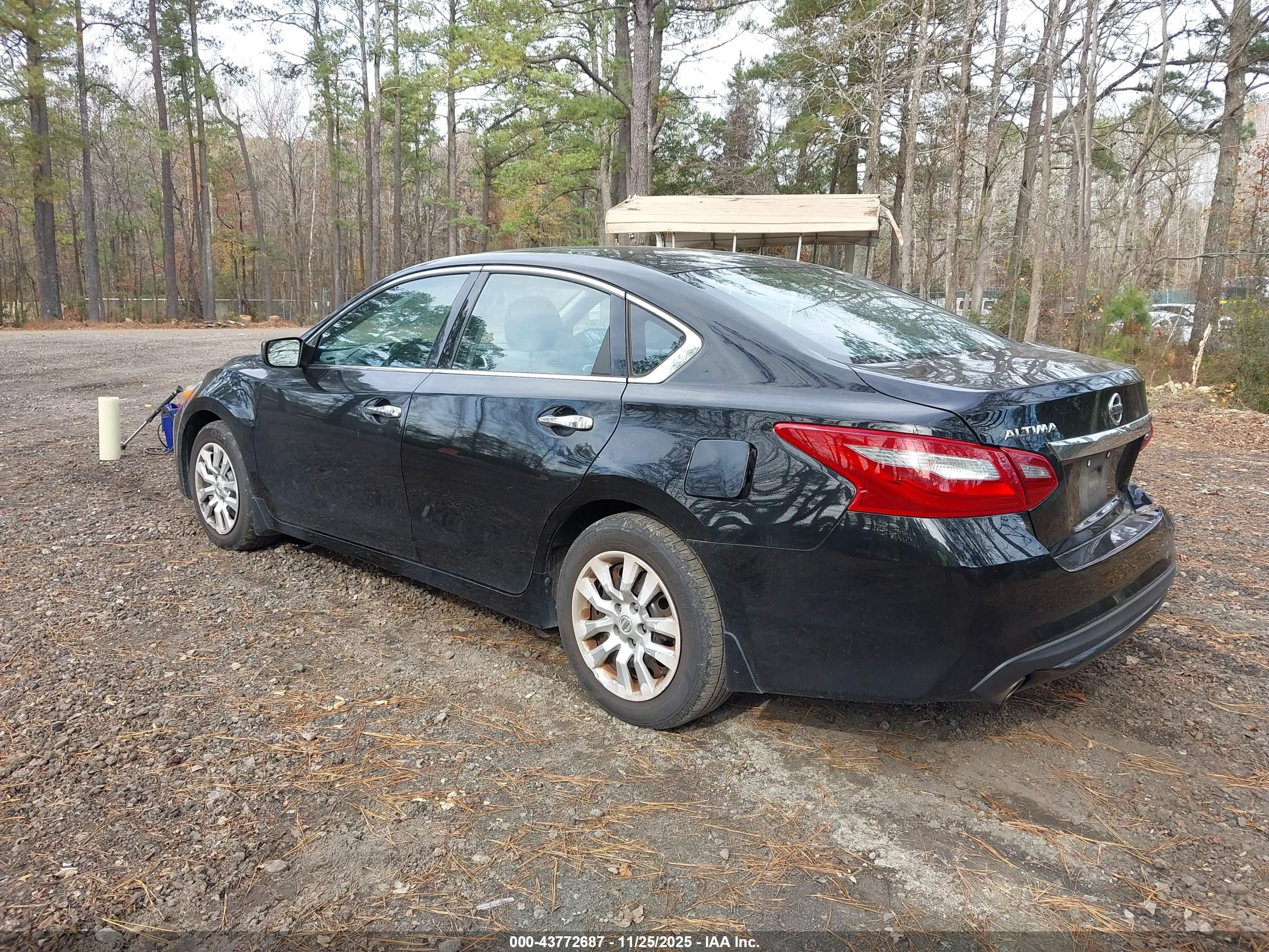 NISSAN ALTIMA image 3