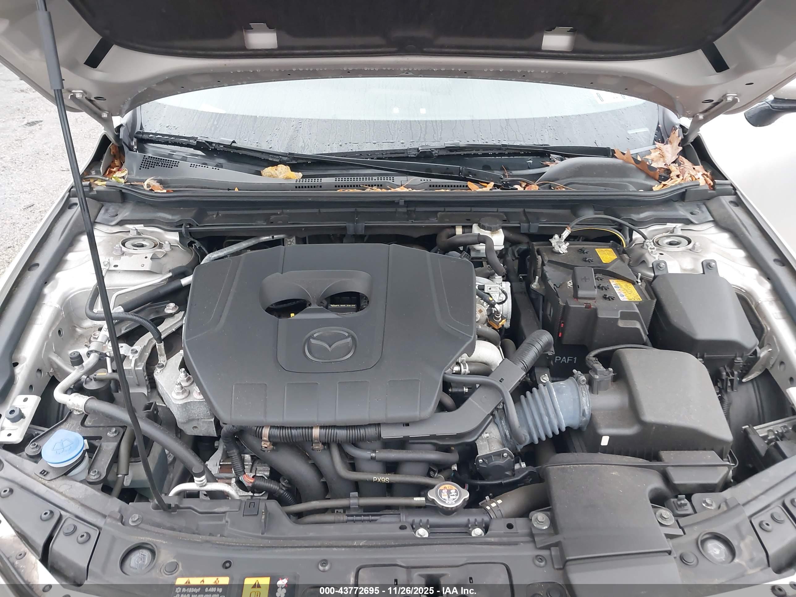MAZDA MAZDA3 image 10