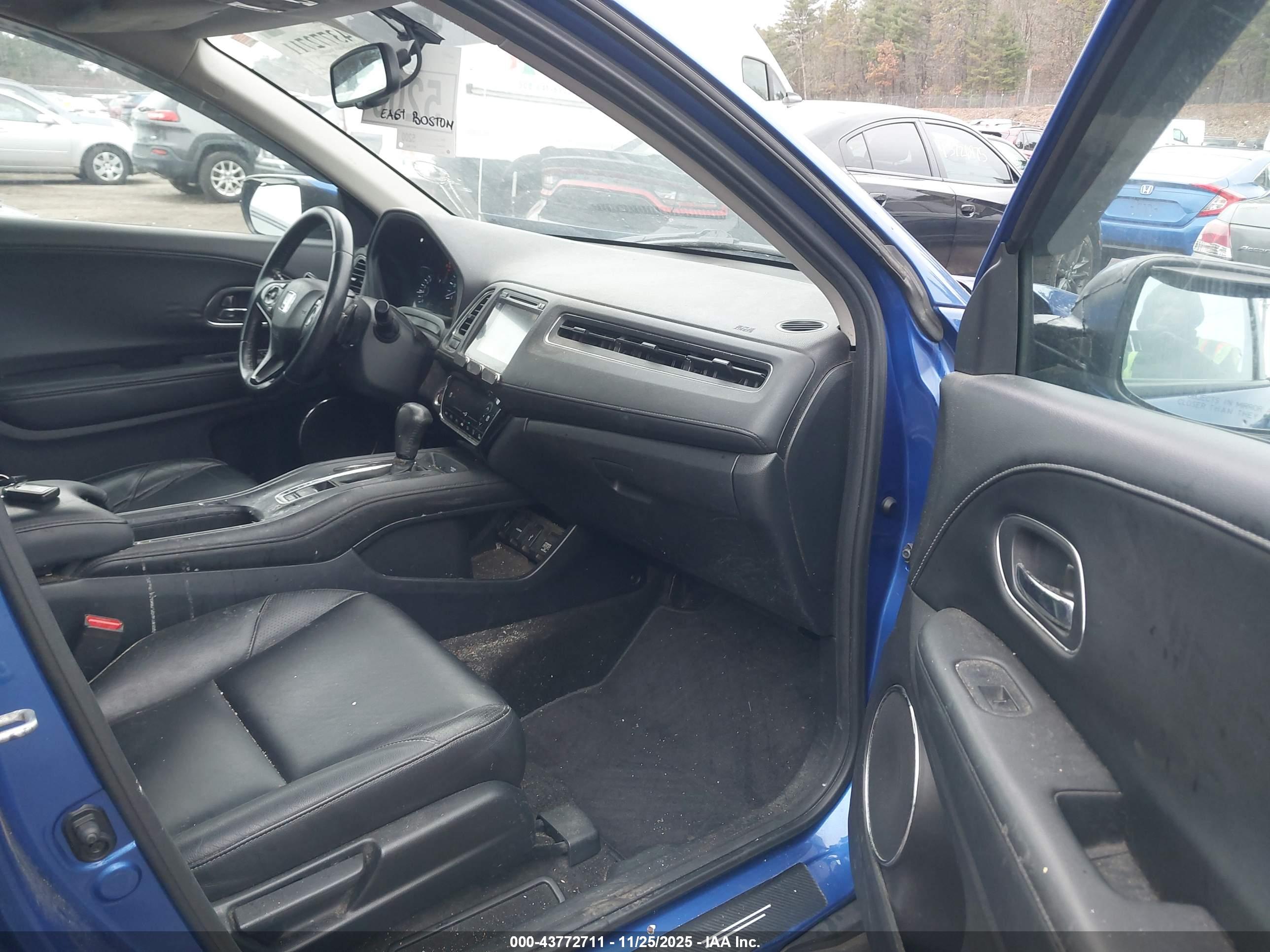 HONDA HR-V image 5