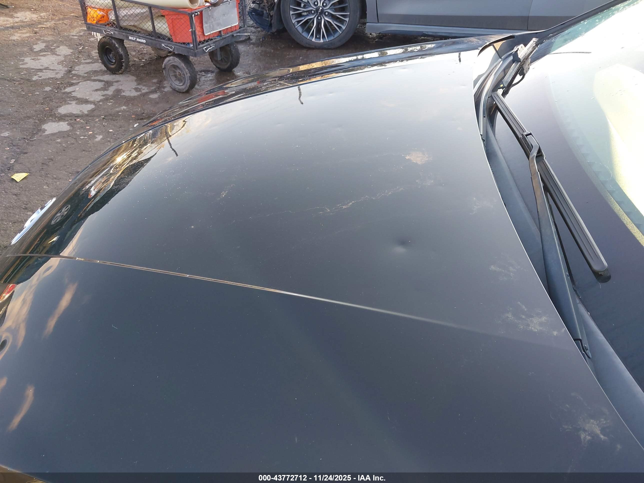 HYUNDAI ELANTRA image 6