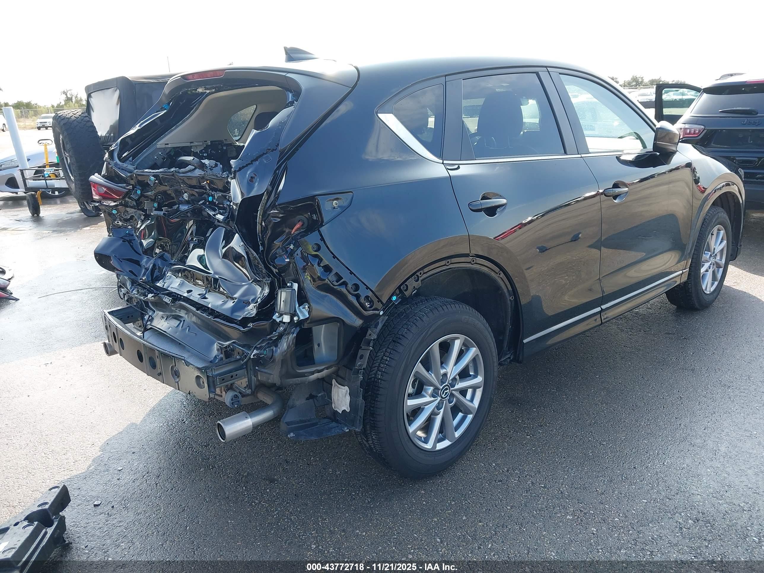MAZDA CX-5 image 4
