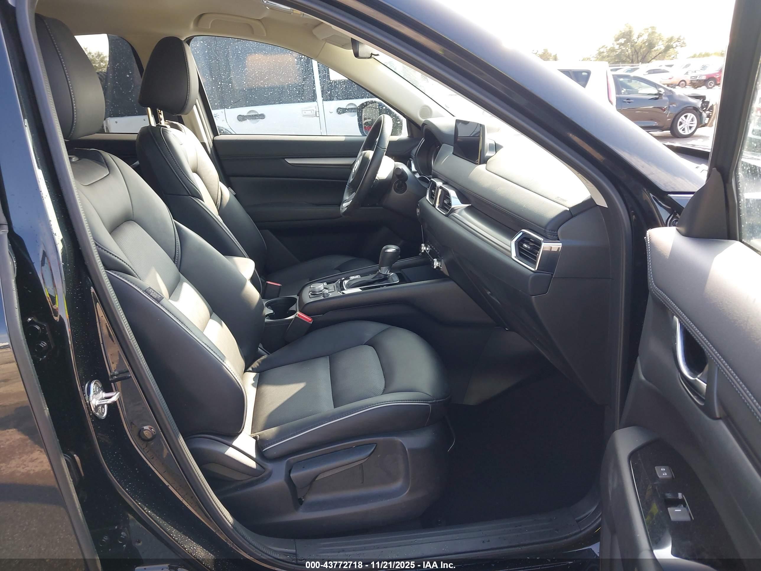 MAZDA CX-5 image 5