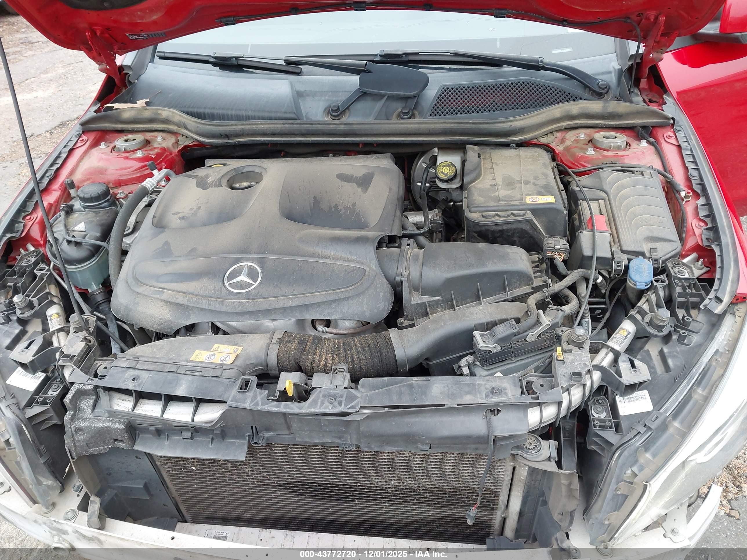 MERCEDES-BENZ CLA image 10