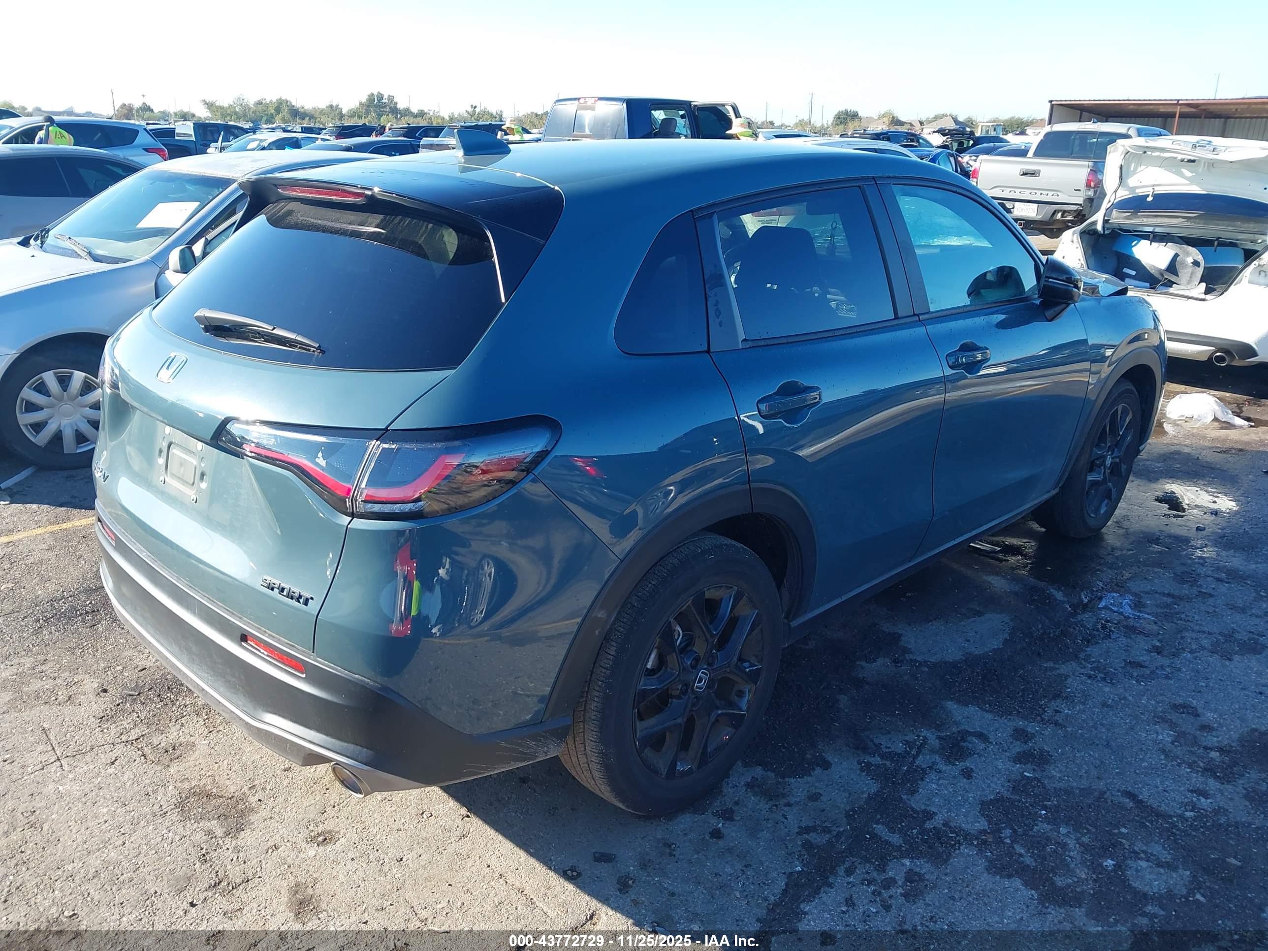 HONDA HR-V image 4