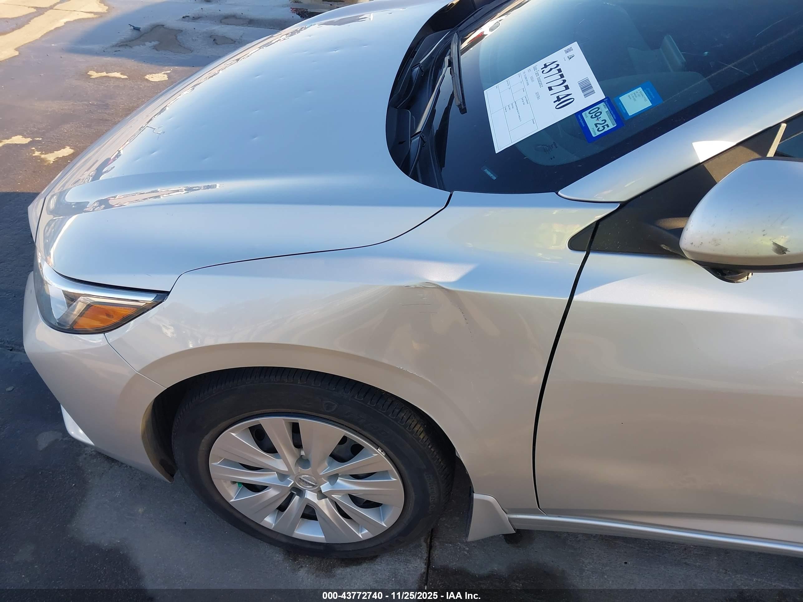 NISSAN SENTRA image 6