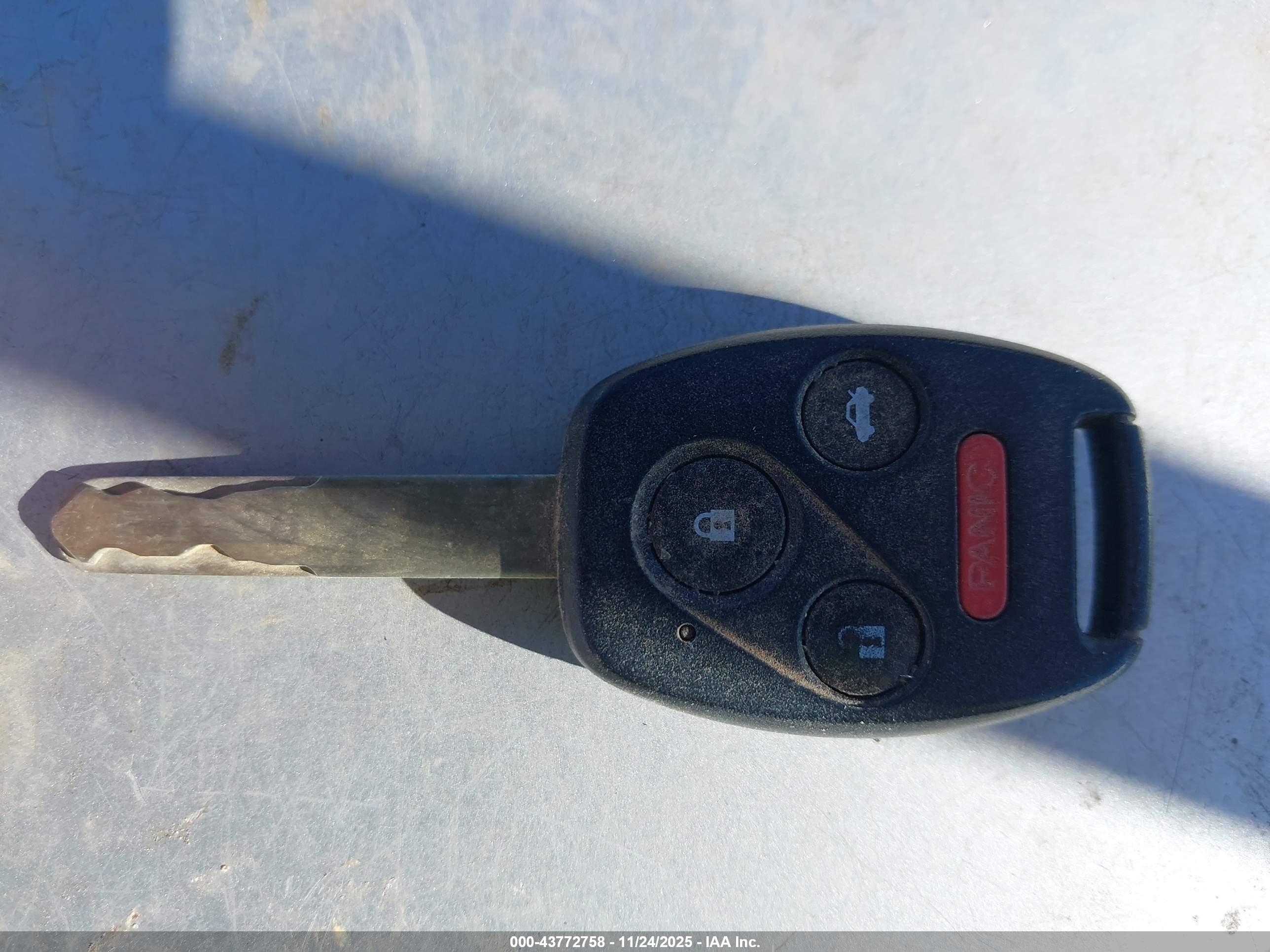 HONDA CIVIC image 11