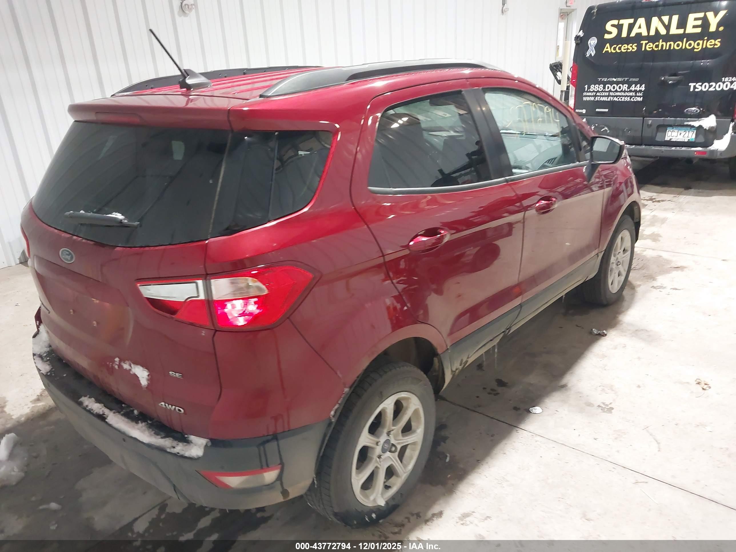FORD ECOSPORT image 4