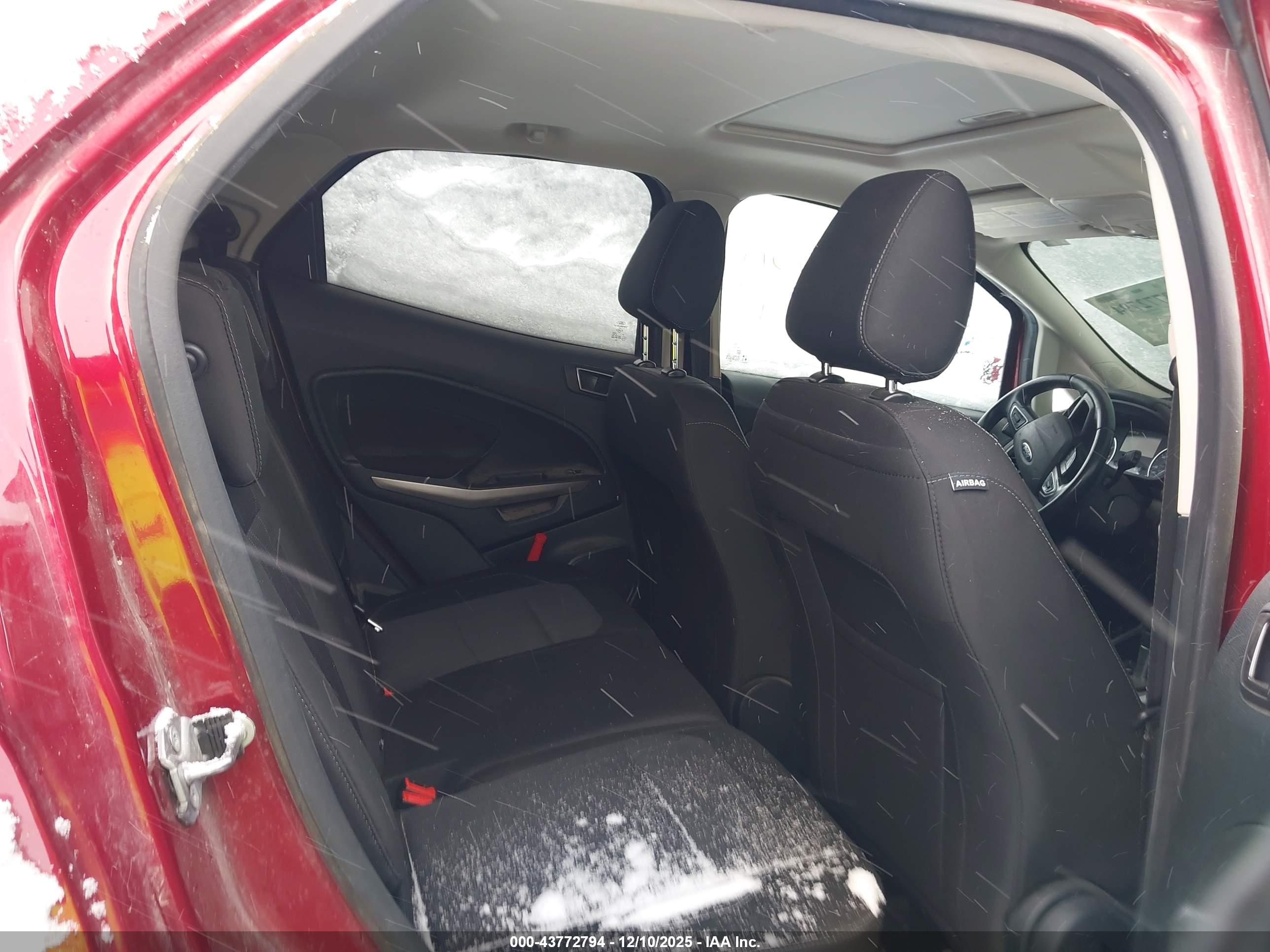 FORD ECOSPORT image 8