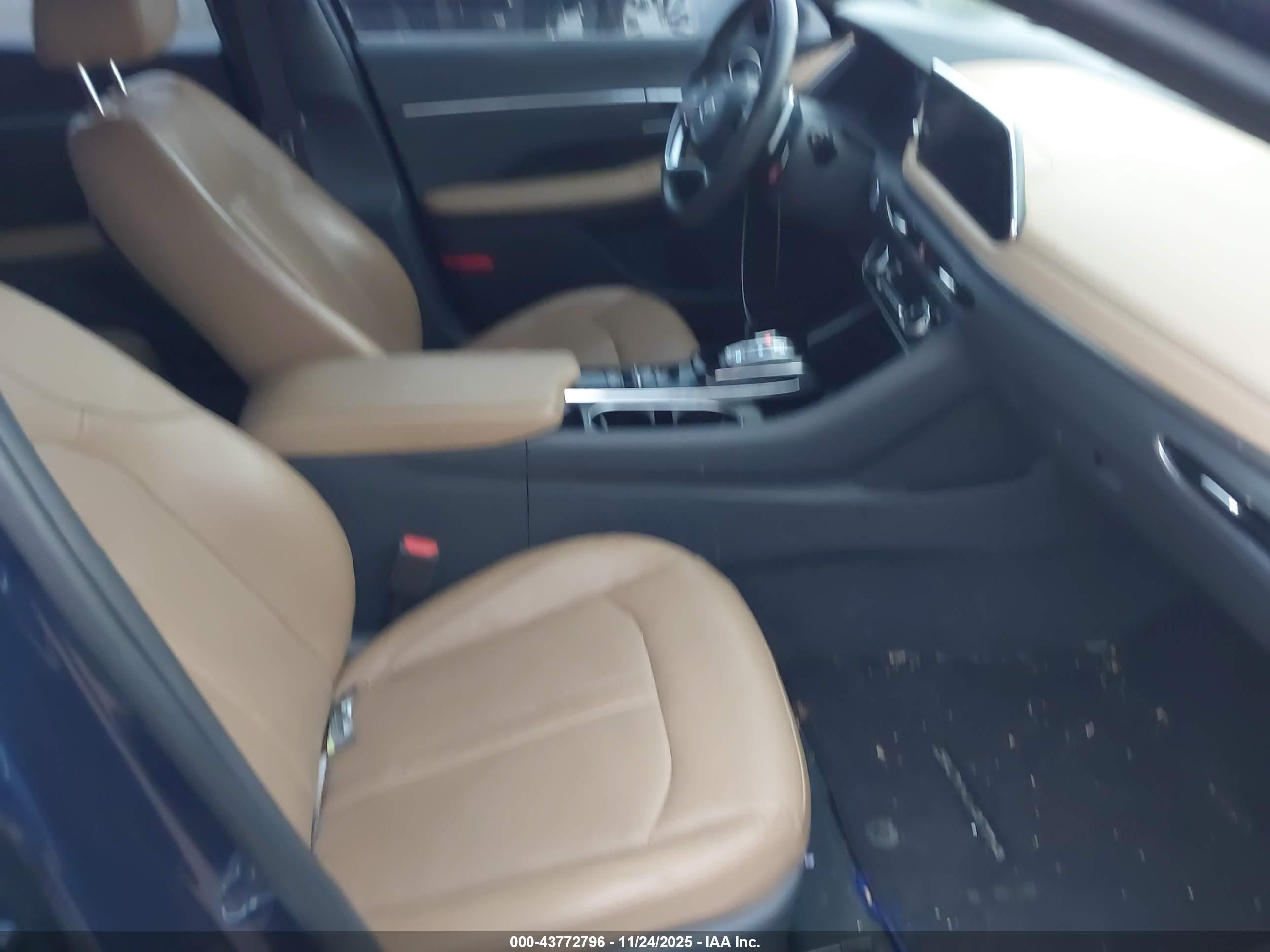 HYUNDAI SONATA image 5
