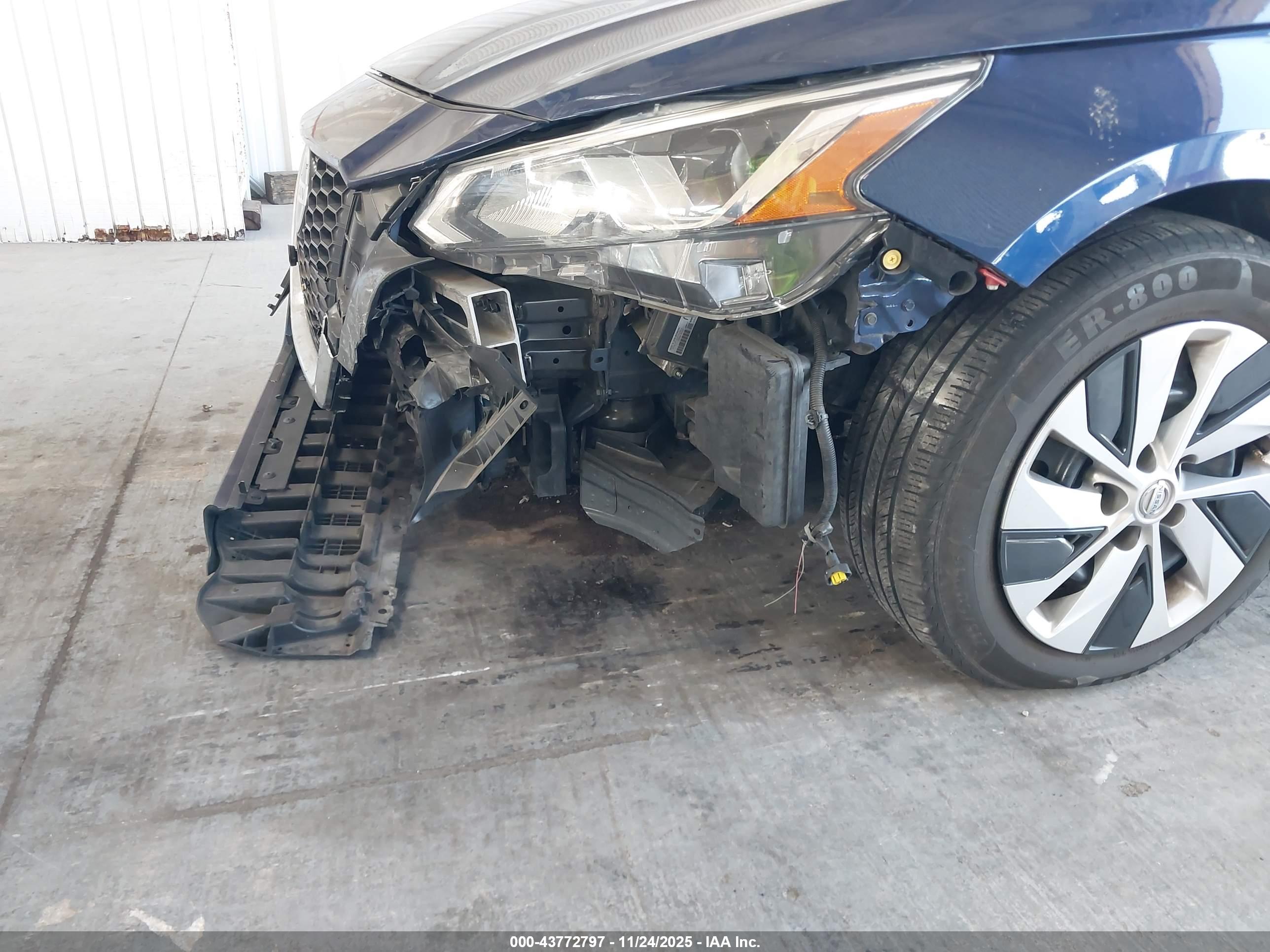 NISSAN ALTIMA image 6